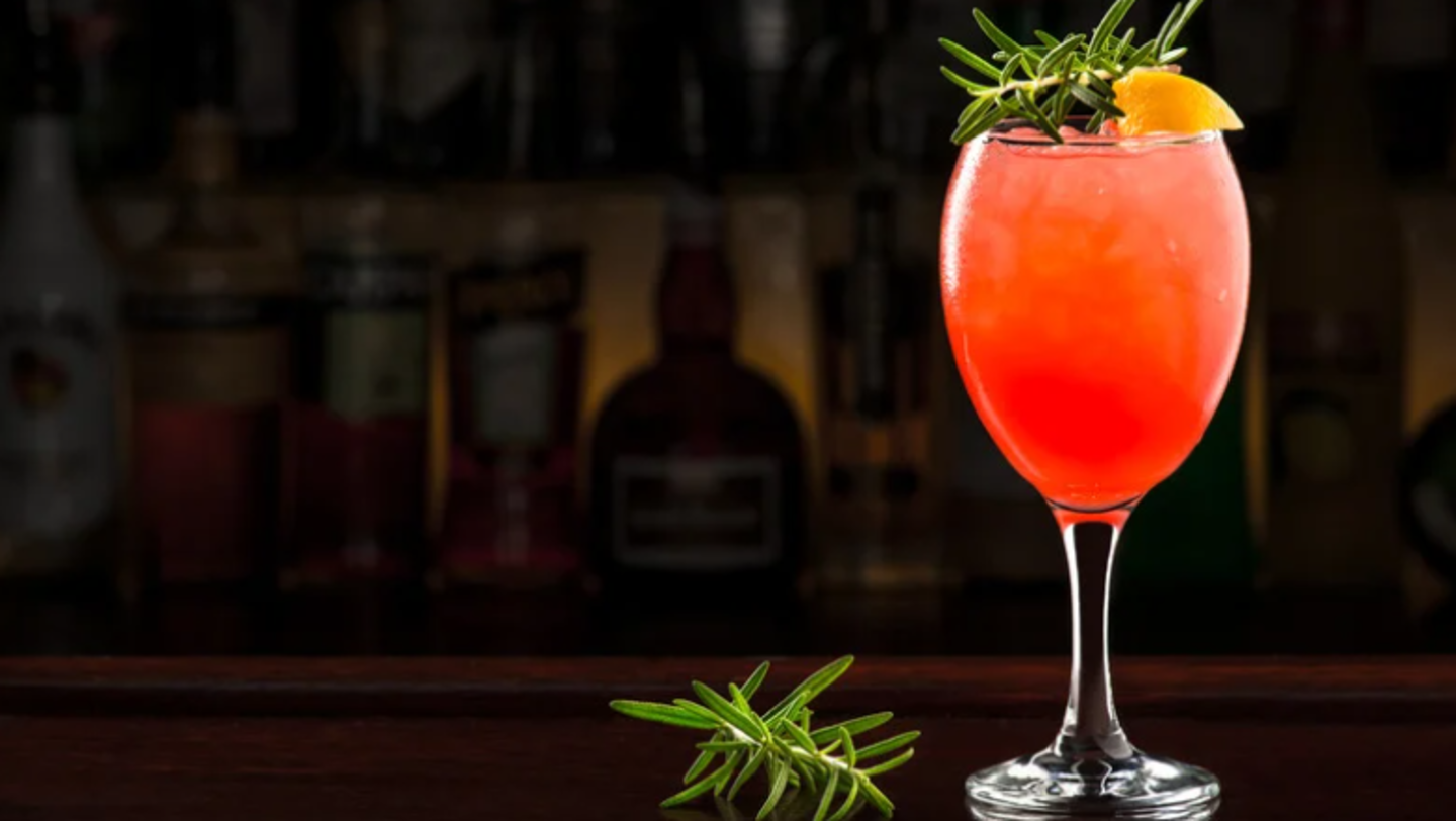 HiDubai-business-city-star-iranian-arabic-club-leisure-culture-nightclubs-al-muraqqabat-dubai