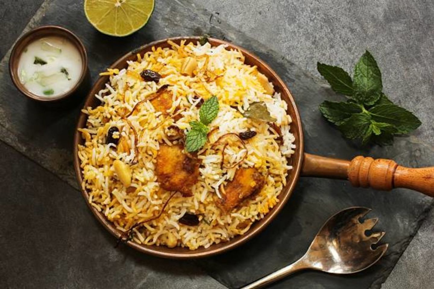 HiDubai-business-shams-al-miyas-cafeteria-food-beverage-restaurants-bars-al-ras-dubai