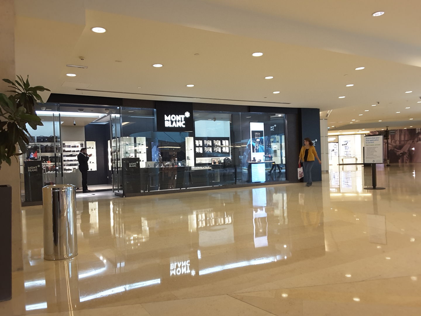 HiDubai-business-mont-blanc-shopping-watches-eyewear-wafi-umm-hurair-2-dubai-2