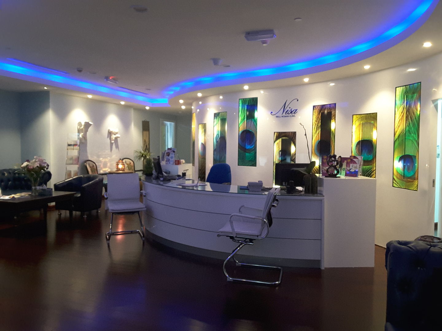 HiDubai-business-nisa-well-woman-clinic-beauty-wellness-health-specialty-clinics-dubai-healthcare-city-umm-hurair-2-dubai
