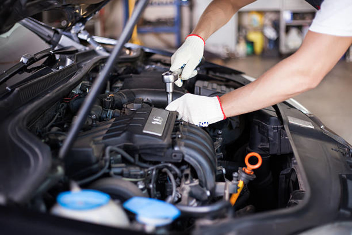 HiDubai-business-quick-charge-auto-electrical-repairing-transport-vehicle-services-auto-umm-ramool-dubai