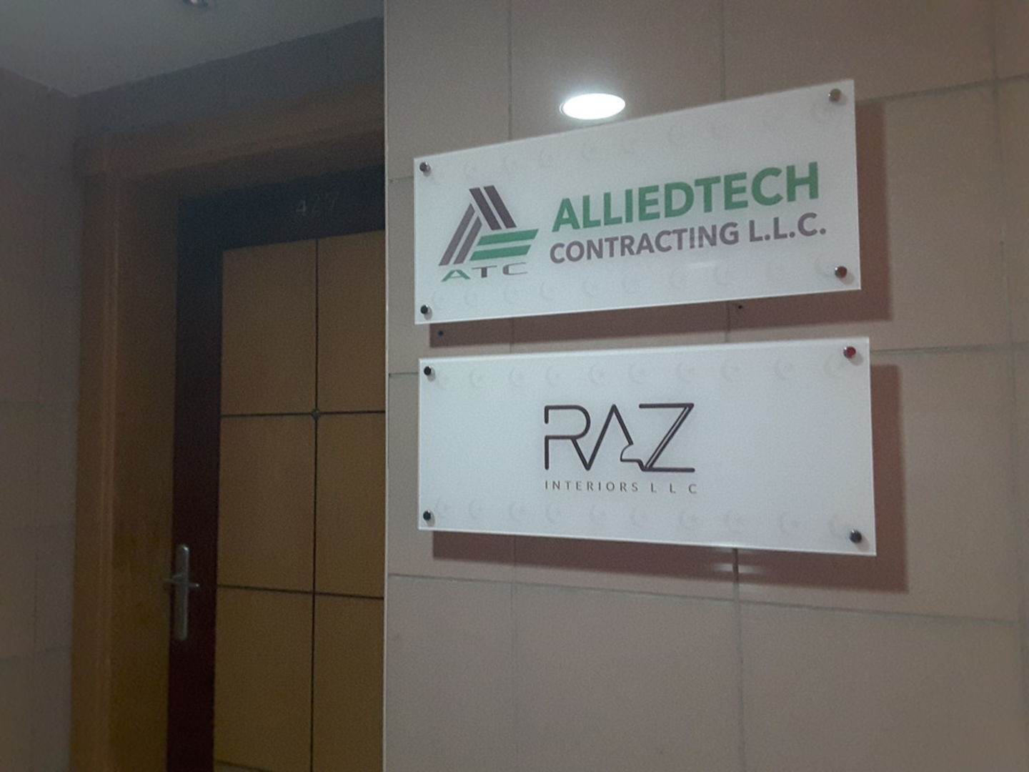 HiDubai-business-raz-interiors-home-interior-designers-architects-al-qusais-industrial-2-dubai