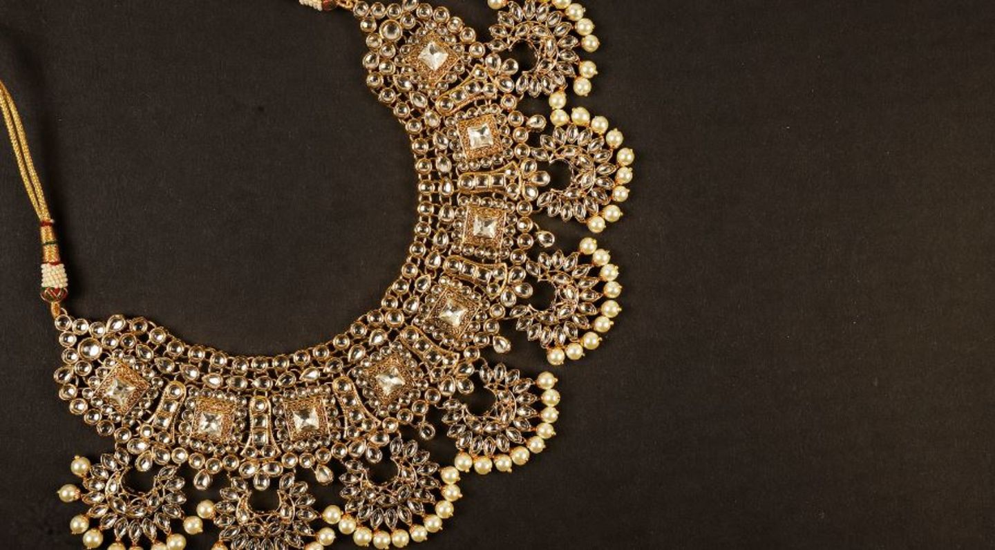 HiDubai-business-senco-gold-diamonds-shopping-jewellery-precious-stones-al-ras-dubai