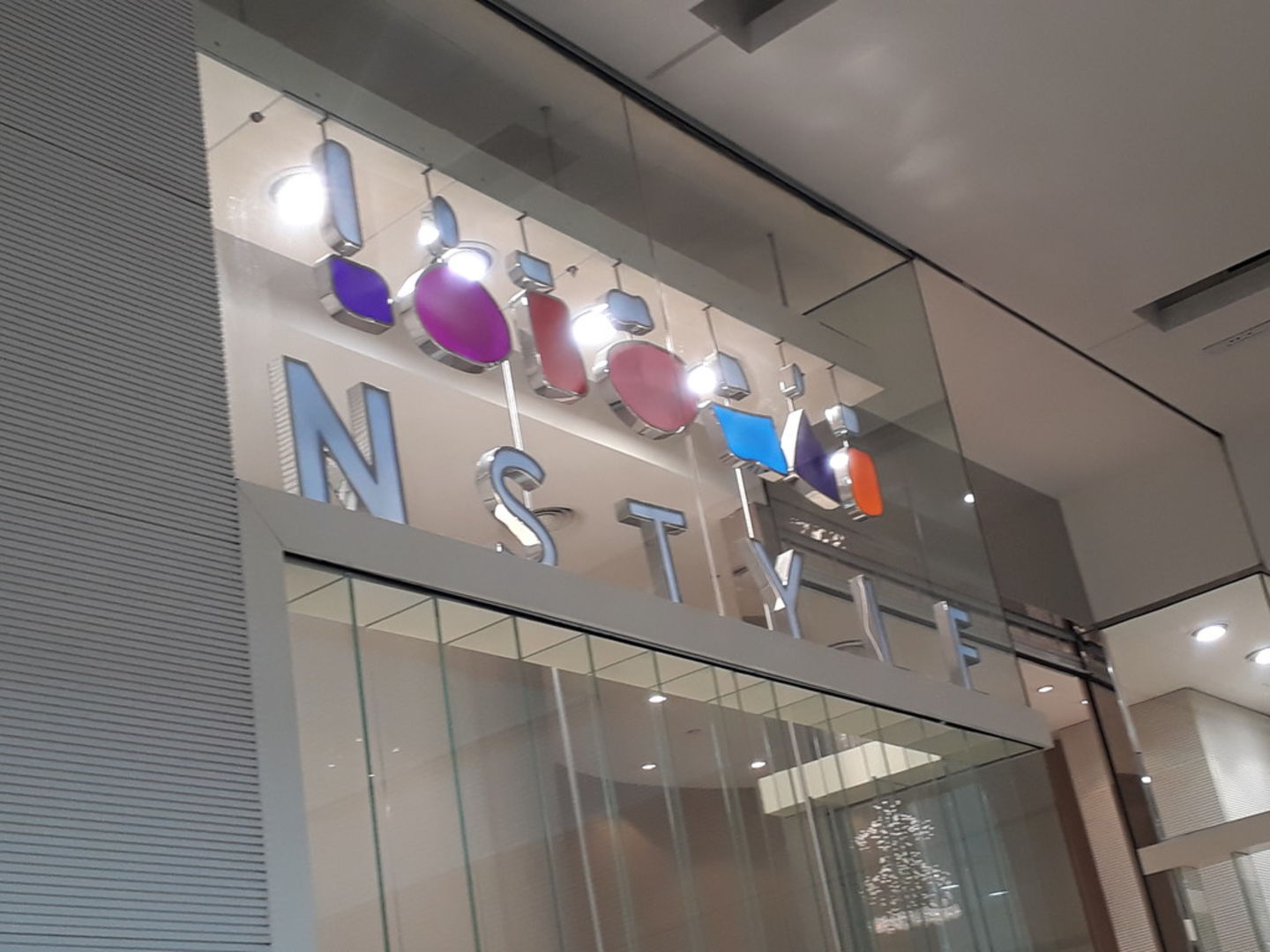 HiDubai-business-nstyle-beauty-lounge-beauty-wellness-health-beauty-salons-burj-khalifa-dubai-2