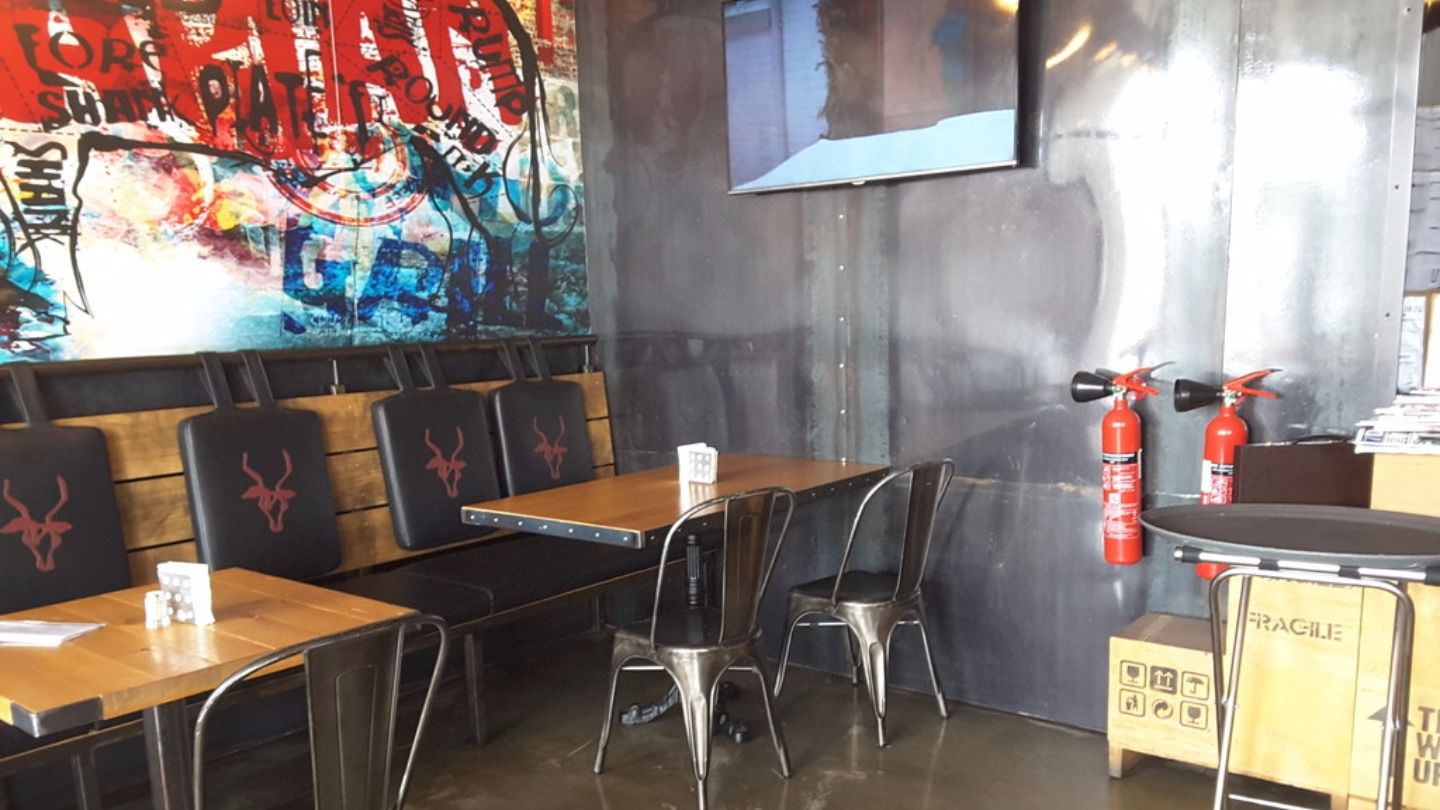 HiDubai-business-soho-grill-food-beverage-restaurants-bars-al-wasl-dubai-2