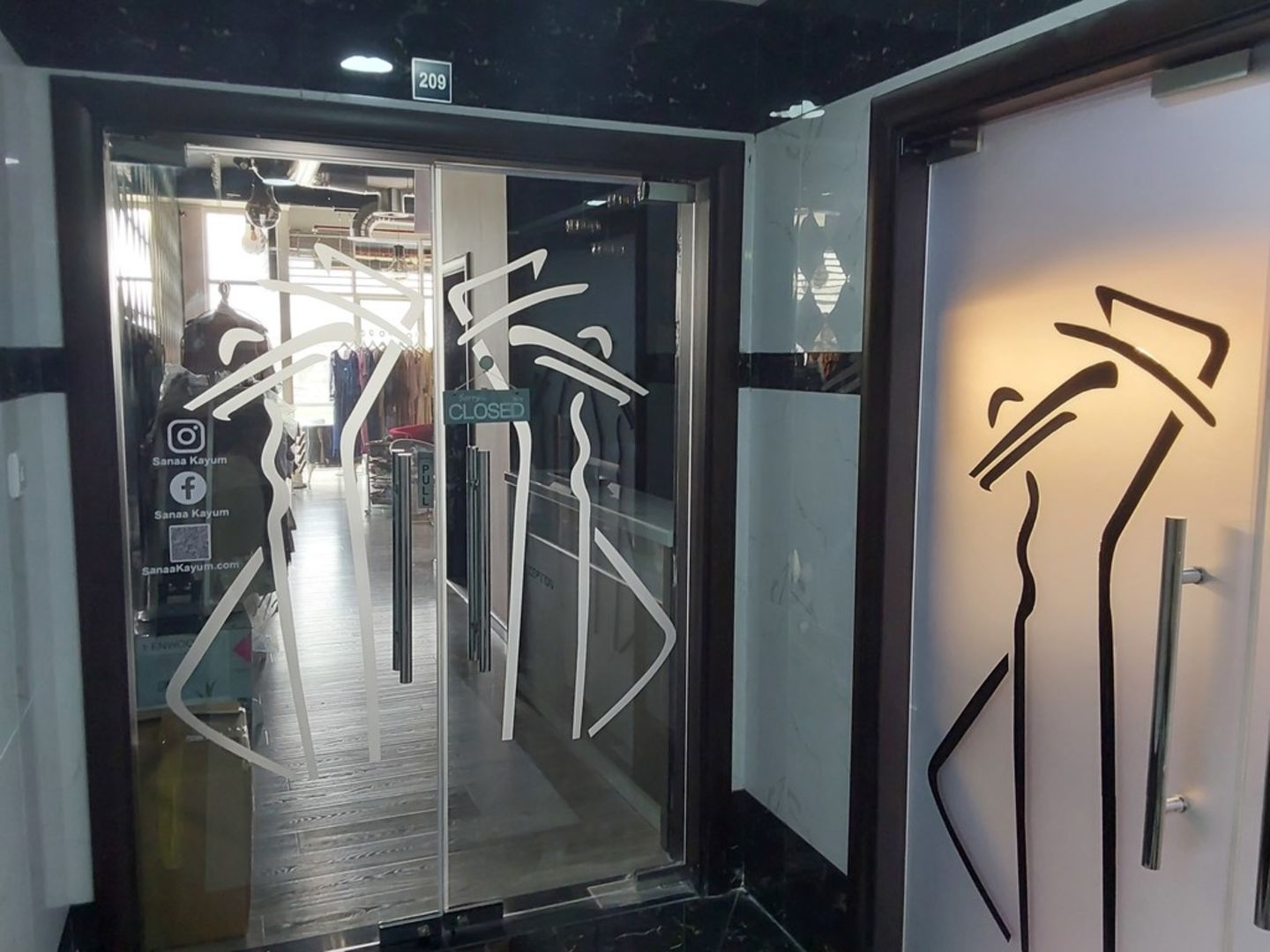 HiDubai-business-sanaa-kayum-clothing-art-shopping-fashion-umm-al-sheif-dubai