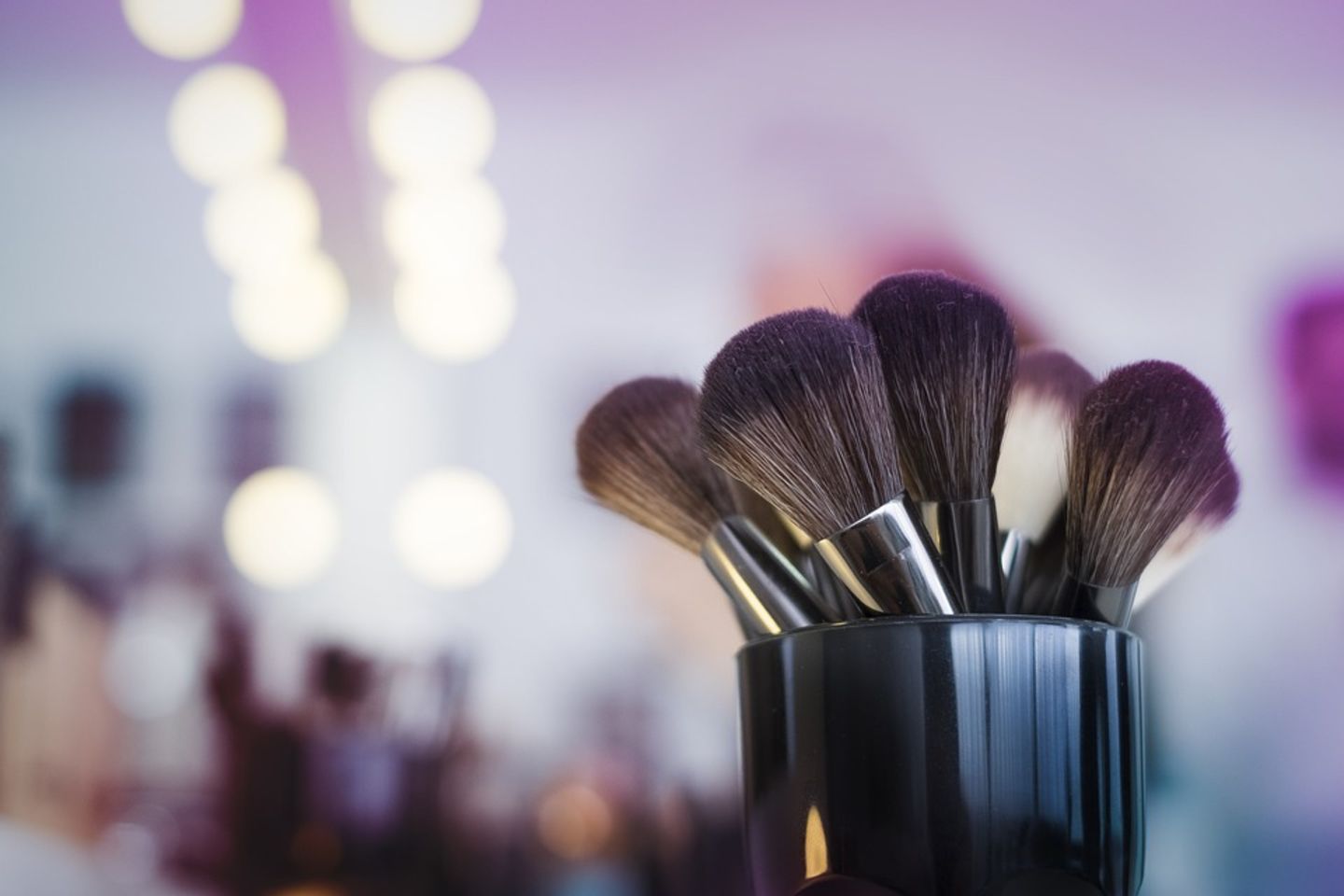 HiDubai-business-makeup-studio-education-hobby-centres-jumeirah-lake-towers-al-thanyah-5-dubai