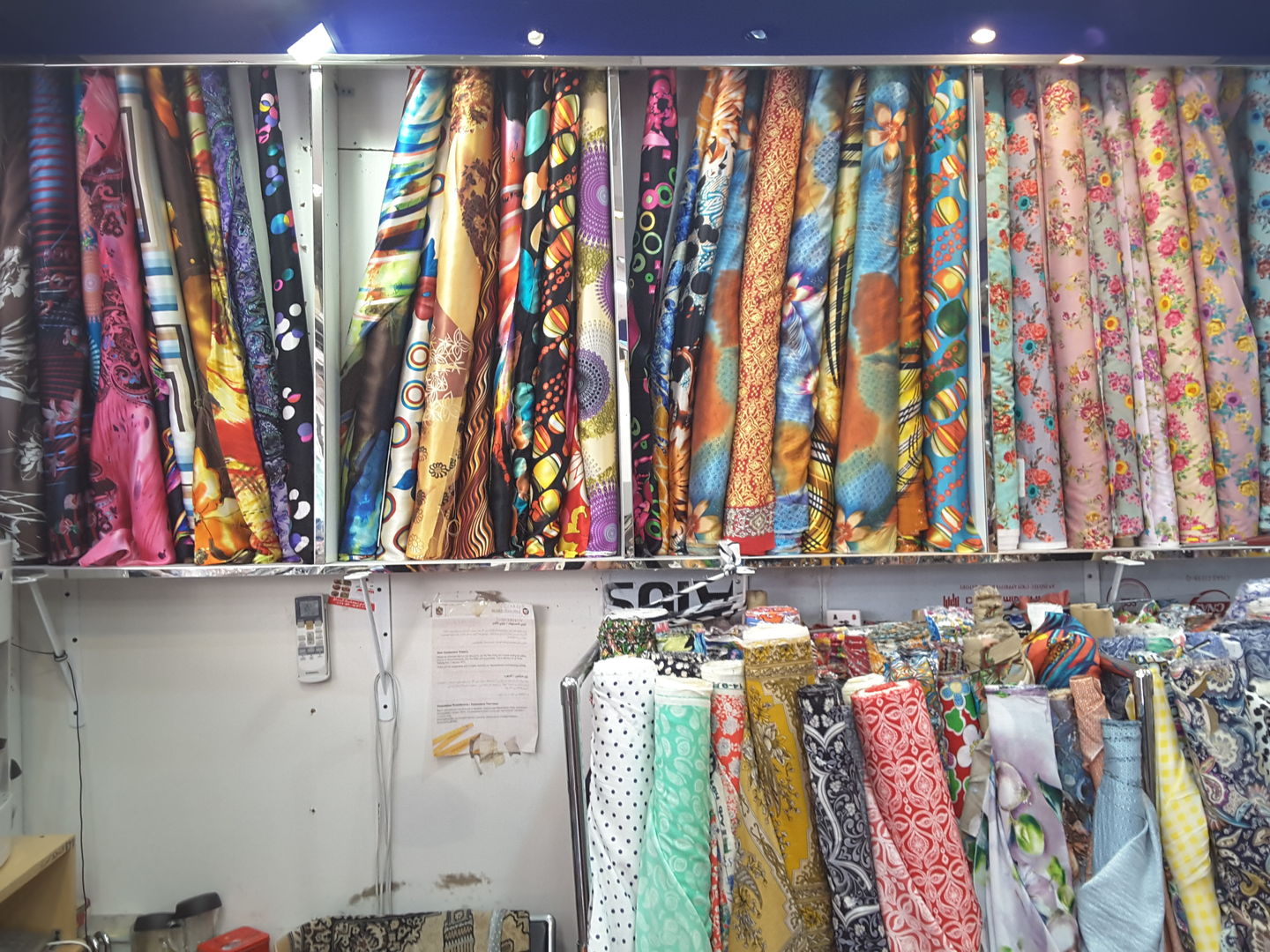 HiDubai-business-khaleej-albustan-trading-shopping-apparel-al-daghaya-dubai-2