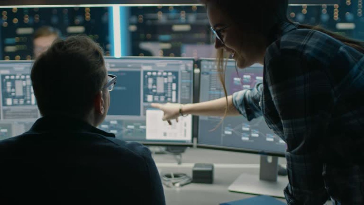 HiDubai-business-smart-telecom-information-technology-consultants-co-b2b-services-it-services-riggat-al-buteen-dubai