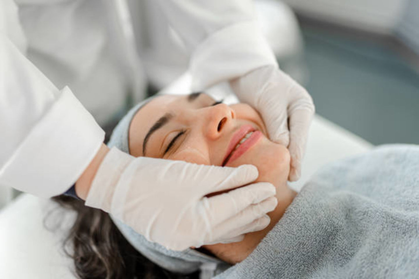 HiDubai-business-milena-aesthetic-clinic-beauty-wellness-health-specialty-clinics-al-safa-1-dubai