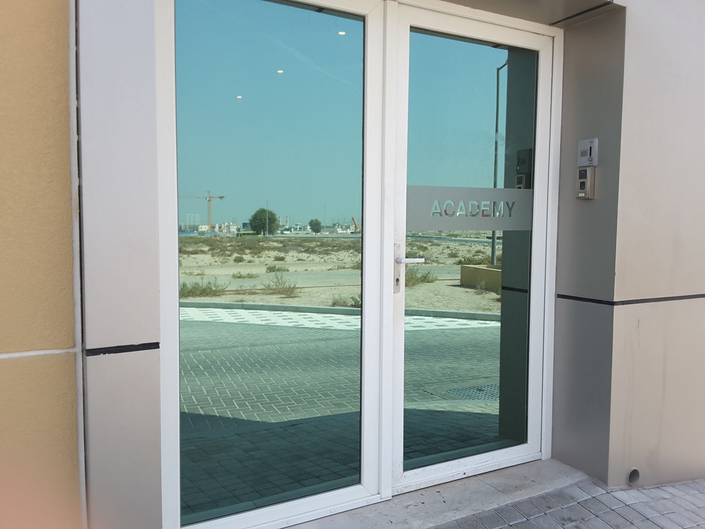 HiDubai-business-jaguar-land-rover-education-training-learning-centres-dubai-biotechnology-research-park-al-barsha-south-2-dubai-2