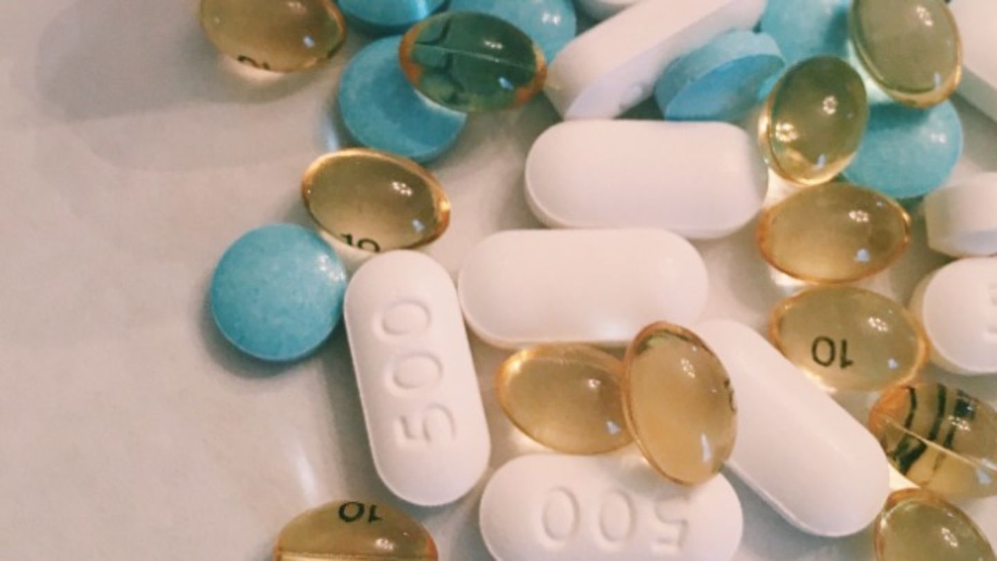 HiDubai-business-nova-advanced-care-pharmacy-beauty-wellness-health-pharmacy-muhaisnah-2-dubai