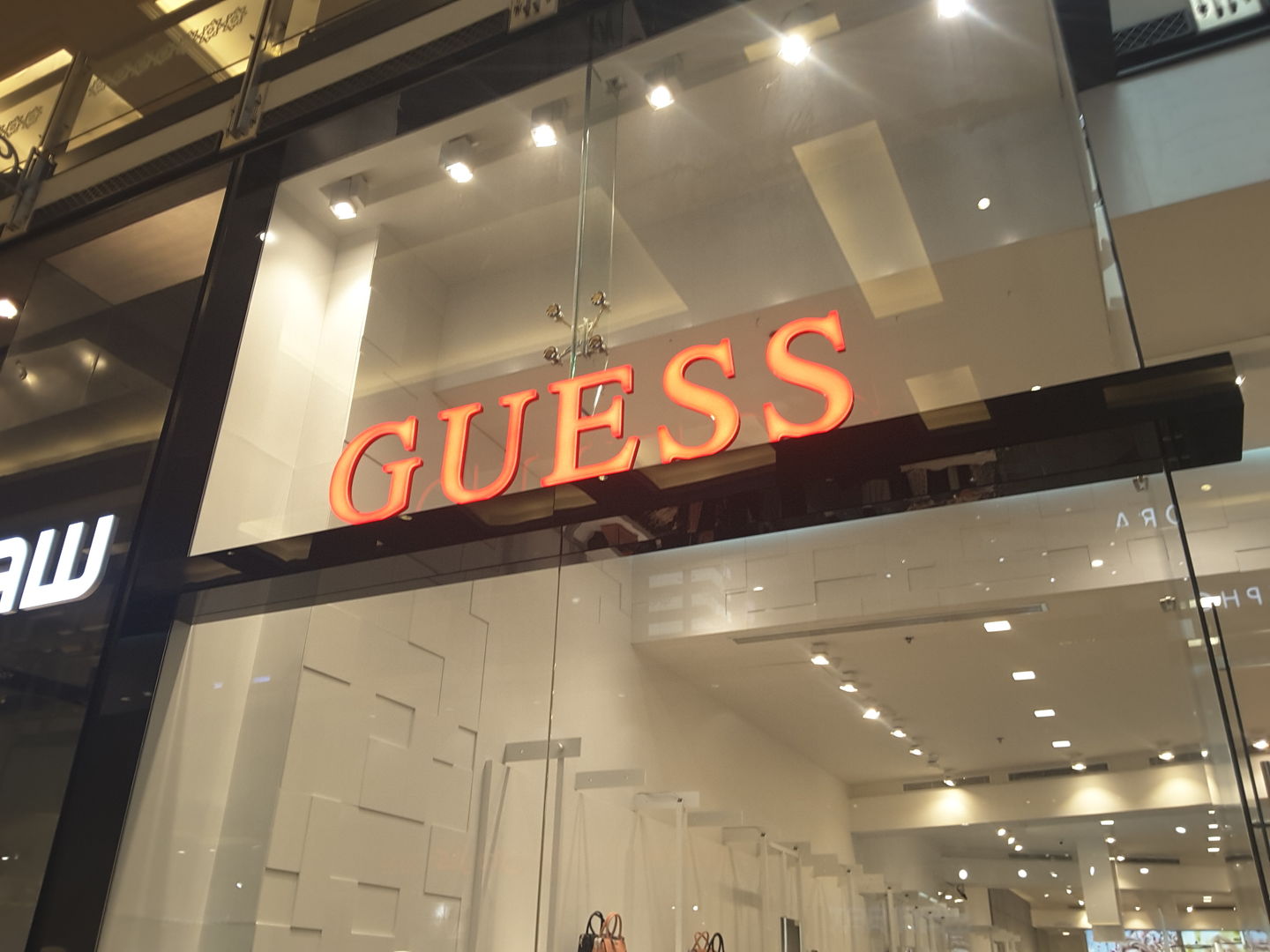Guess, (Apparel) in Al Barsha 1, Dubai HiDubai