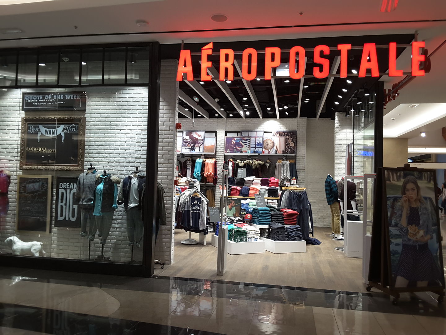 HiDubai-business-aeropostale-shopping-apparel-mankhool-dubai-2