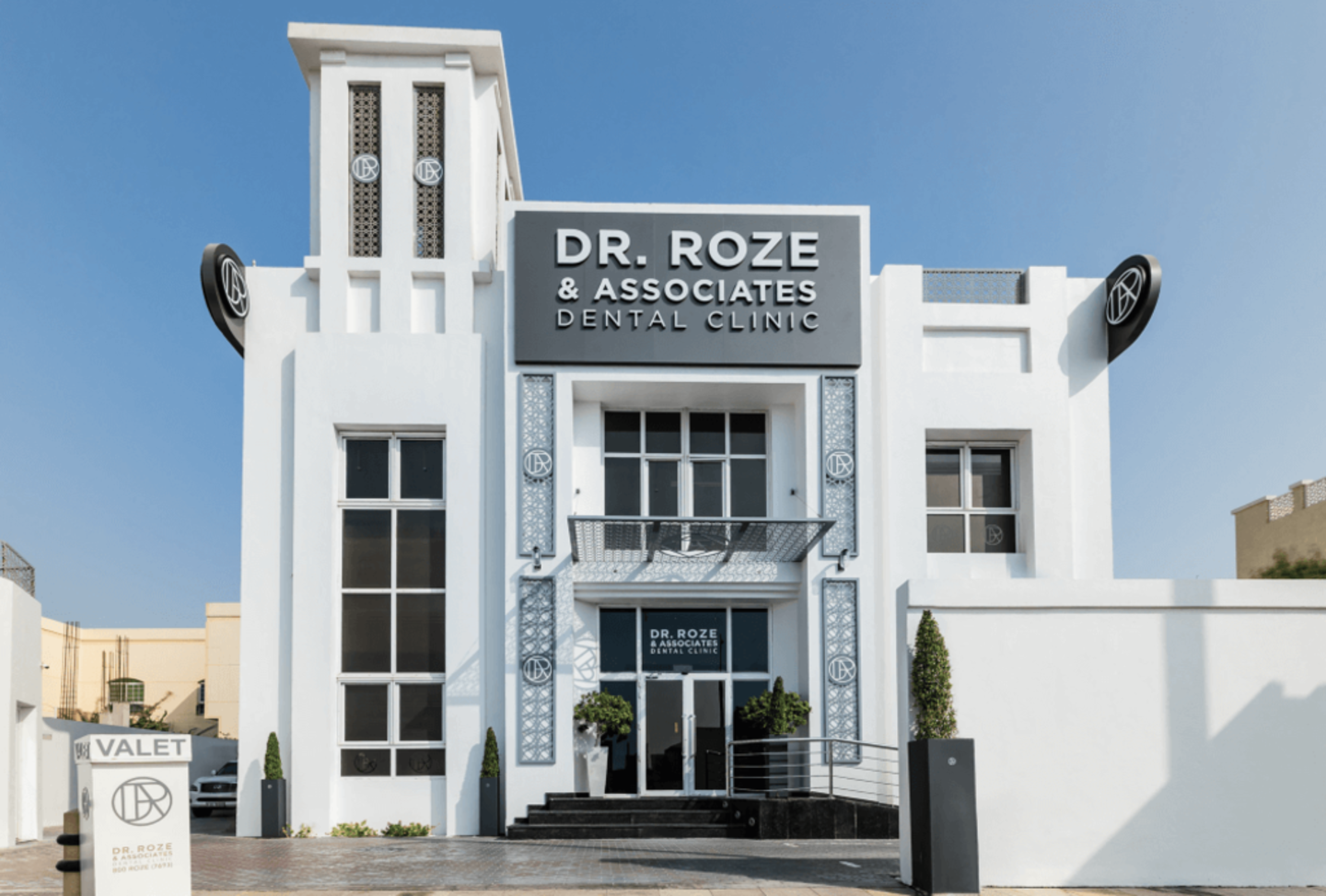HiDubai-business-dr-roze-biodental-clinic-beauty-wellness-health-specialty-clinics-umm-suqeim-2-dubai