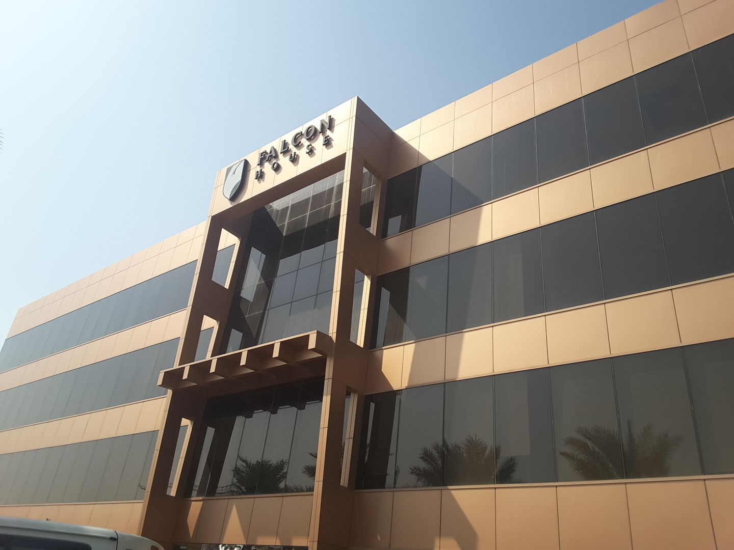 HiDubai-business-raw-advertising-media-marketing-it-design-advertising-agency-green-community-dubai-investment-park-1-dubai-2