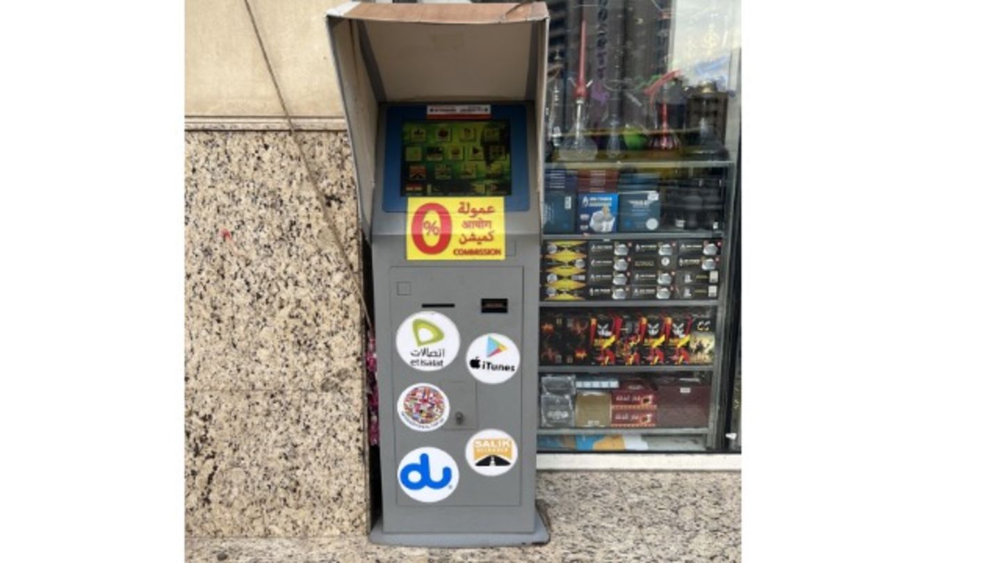 HiDubai-business-etisalat-du-payment-machine-finance-legal-payment-services-al-rigga-dubai-6