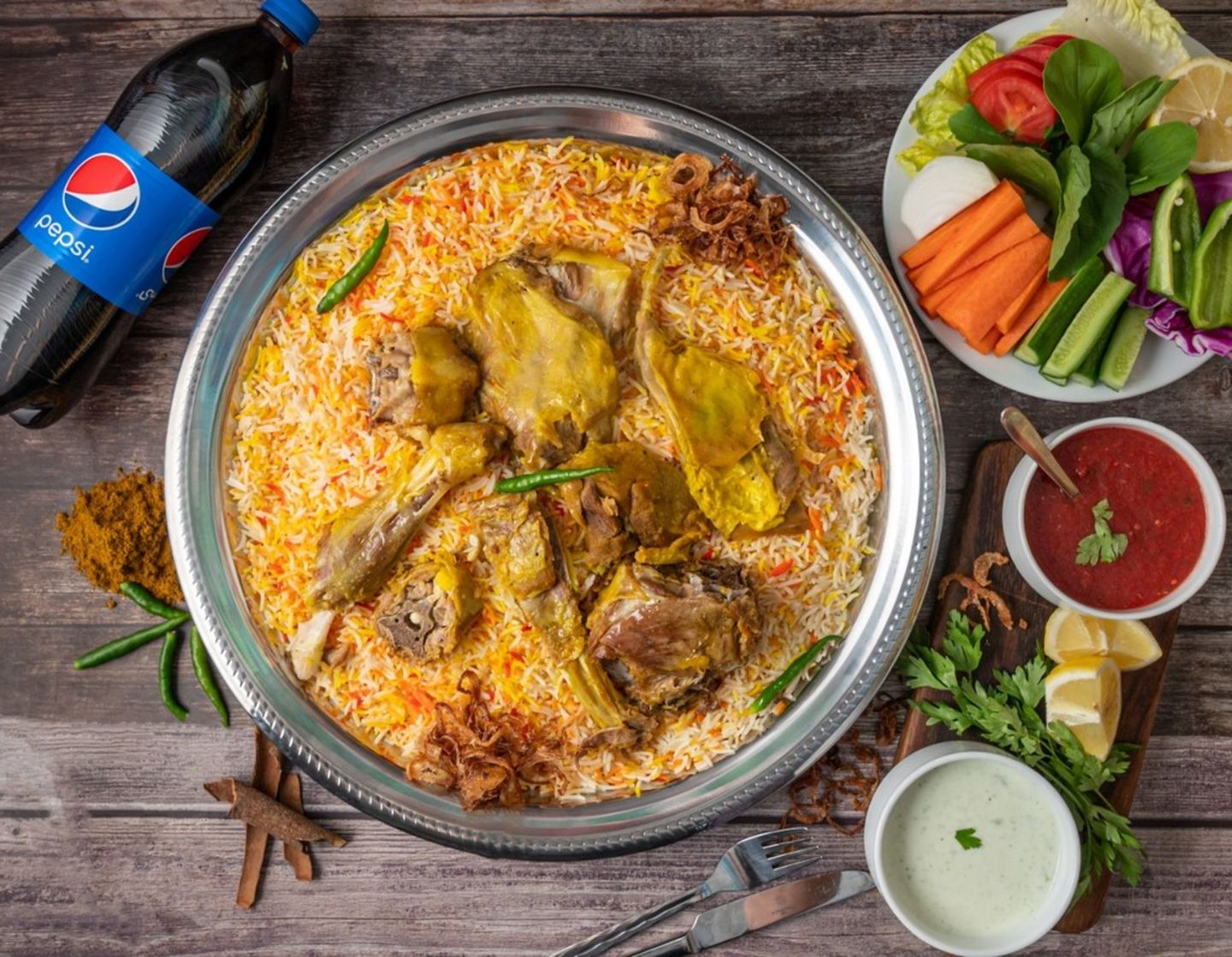 HiDubai-business-aldewan-tradtional-restaurant-food-beverage-restaurants-bars-al-aweer-2-dubai