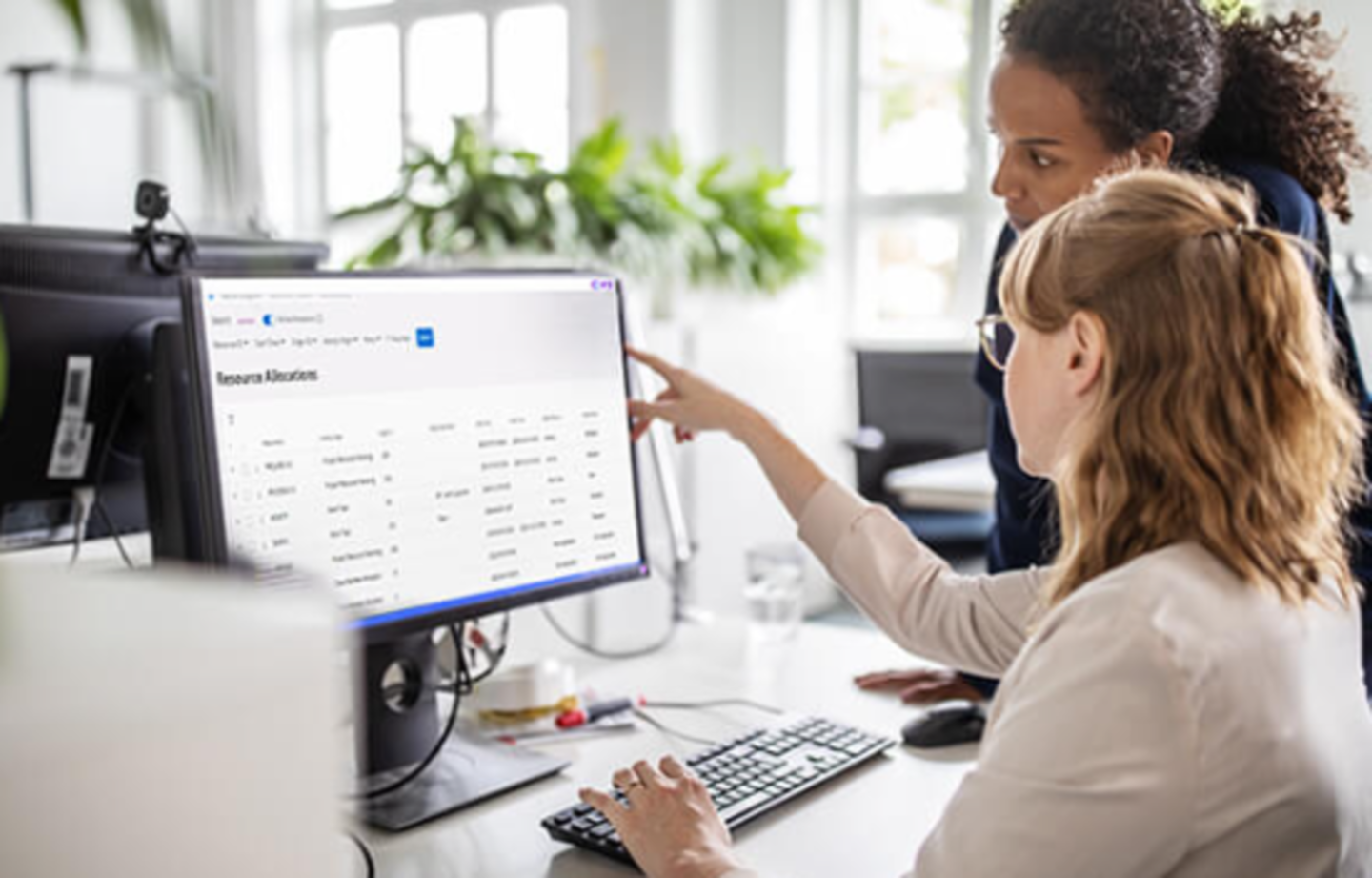 HiDubai-business-it-solution-company-b2b-services-it-services-dubai-media-city-al-sufouh-2-dubai