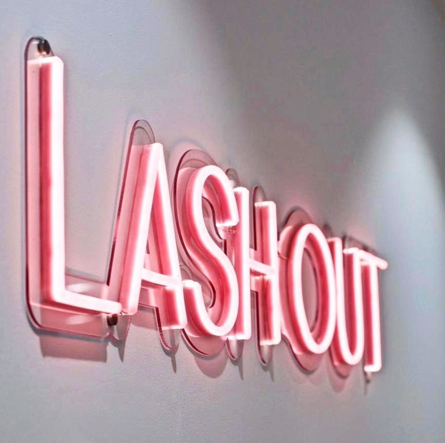 HiDubai-business-lash-out-salon-beauty-wellness-health-beauty-salons-dubai-international-financial-centre-zaabeel-2-dubai