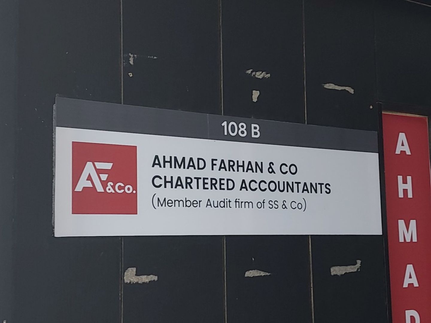 HiDubai-business-ahmad-farhan-co-chartered-accountants-finance-legal-accounting-services-al-khabaisi-dubai