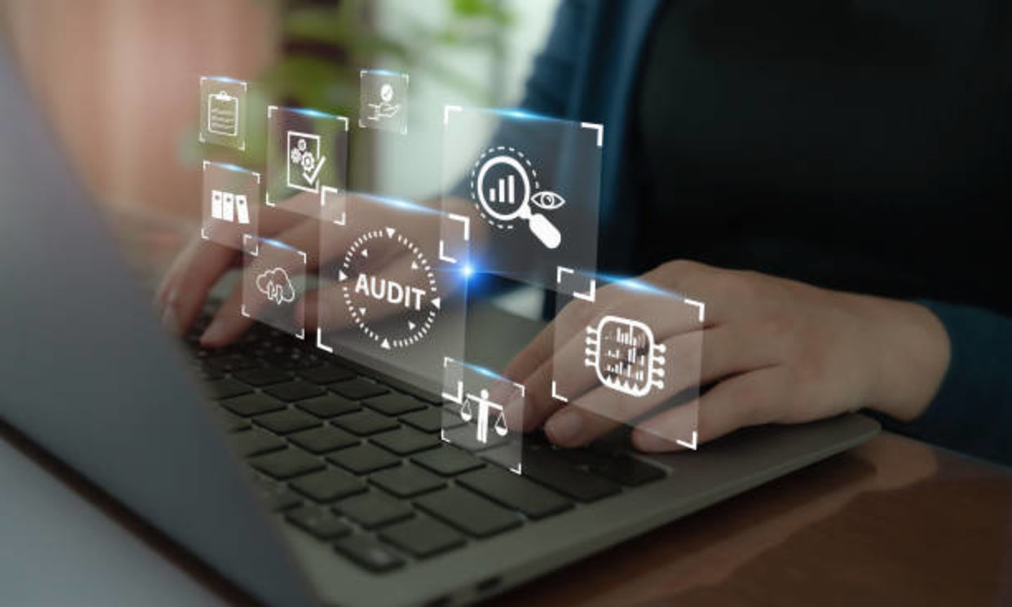 HiDubai-business-mehrotra-associates-auditing-finance-legal-financial-services-business-bay-dubai