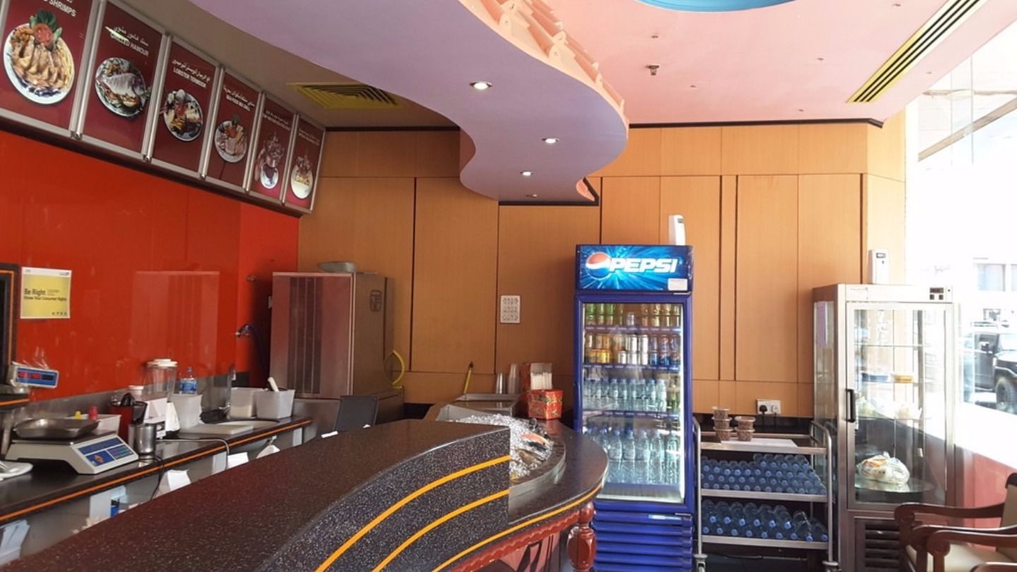 HiDubai-business-golden-fork-restaurant-food-beverage-restaurants-bars-al-rigga-dubai-3