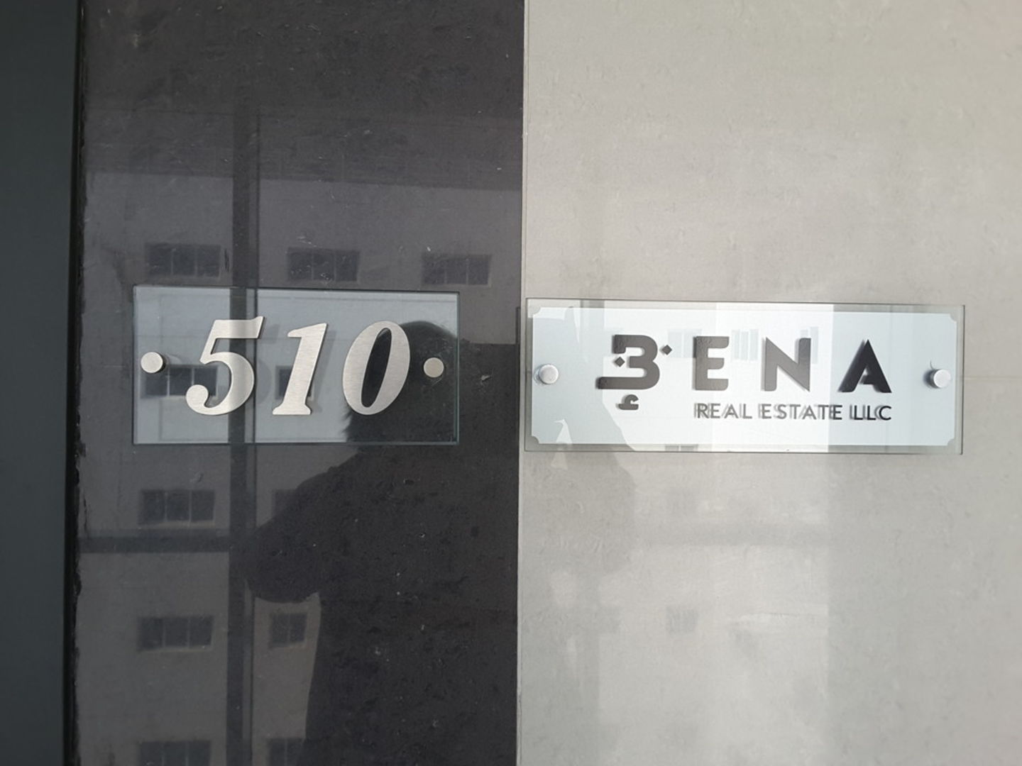 HiDubai-business-bena-real-estate-housing-real-estate-real-estate-agencies-oud-metha-dubai-2