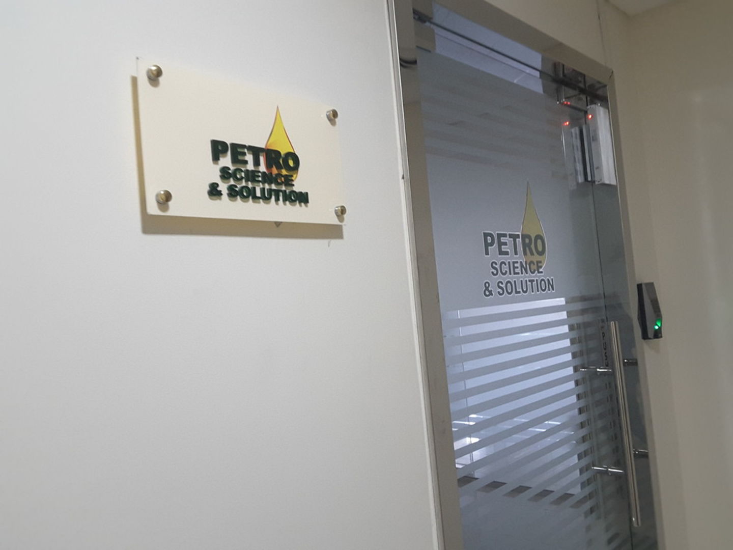 HiDubai-business-petro-science-and-solution-b2b-services-distributors-wholesalers-jumeirah-lake-towers-al-thanyah-5-dubai-2