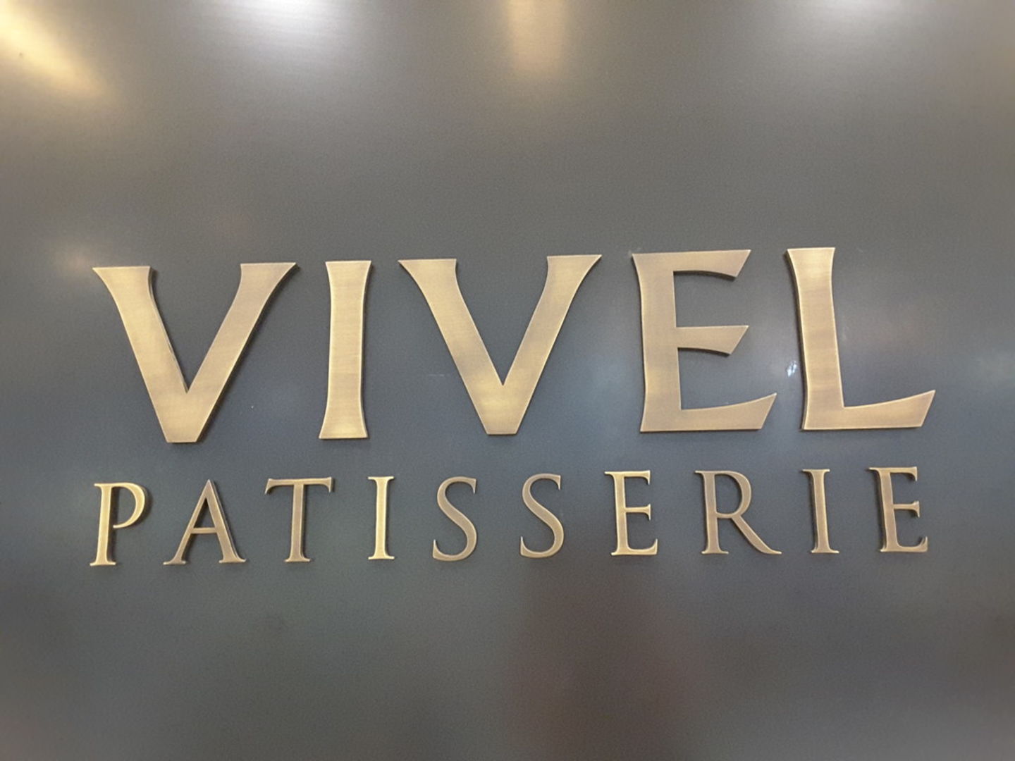 HiDubai-business-vivel-patisserie-food-beverage-bakeries-desserts-sweets-dubai-marina-marsa-dubai-dubai