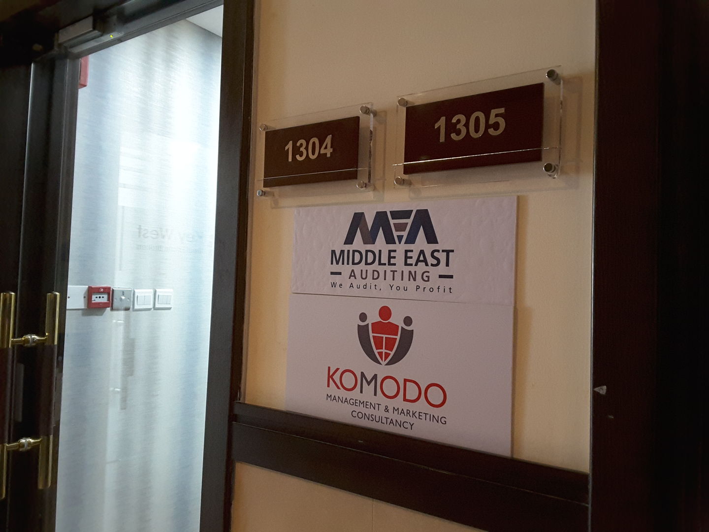 HiDubai-business-middle-east-auditing-finance-legal-financial-services-business-bay-dubai-2