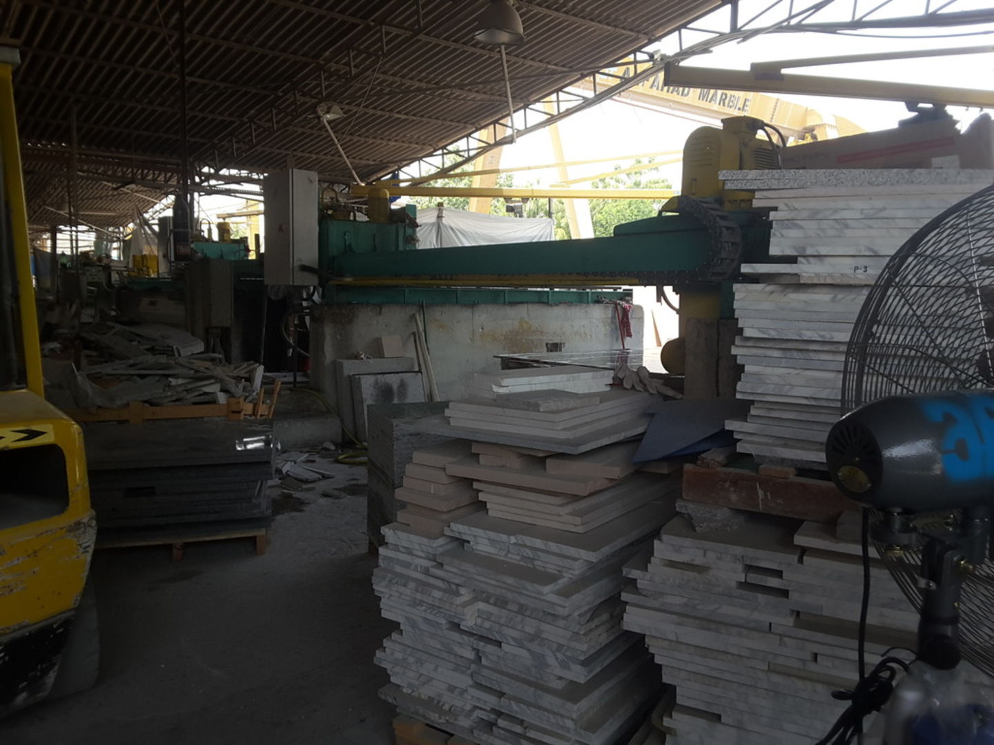 HiDubai-business-al-fahad-marbles-b2b-services-distributors-wholesalers-al-quoz-industrial-3-dubai-2