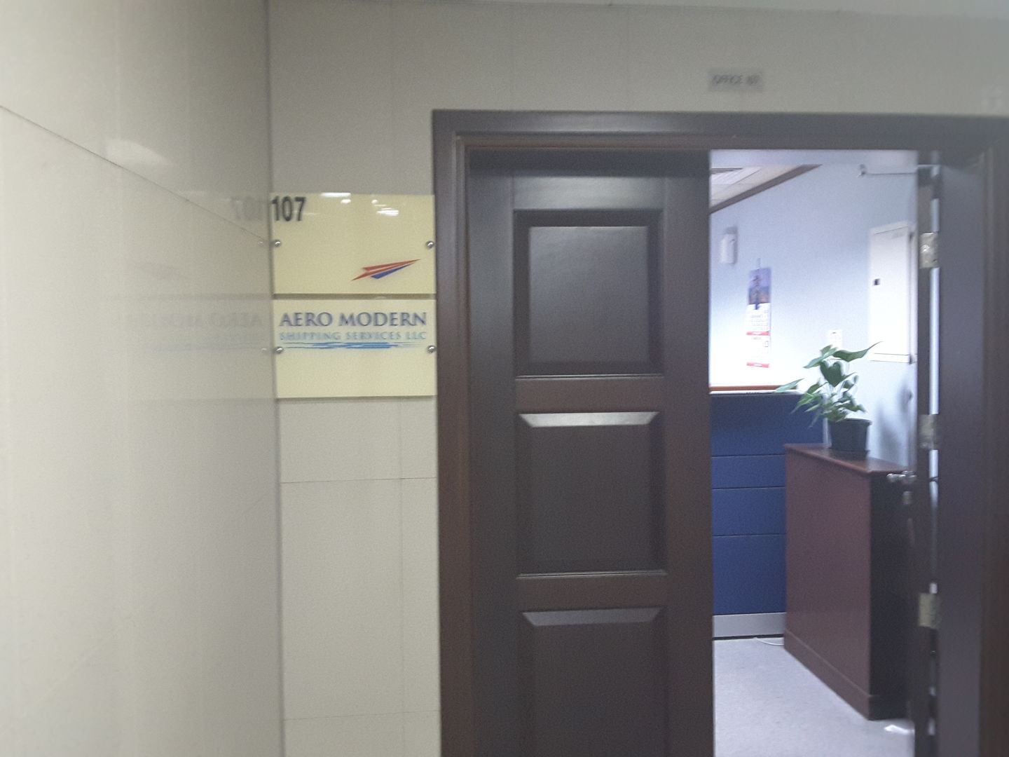 HiDubai-business-aero-modern-shipping-services-shipping-logistics-sea-cargo-services-al-karama-dubai-2