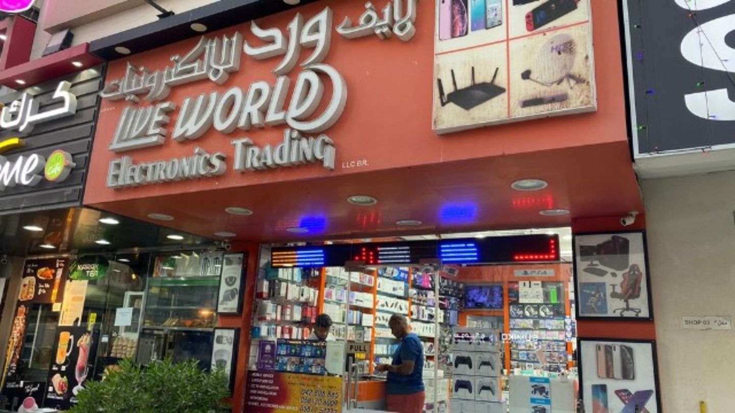 HiDubai-business-live-world-eletronics-trading-shopping-consumer-electronics-al-warqaa-1-dubai-1