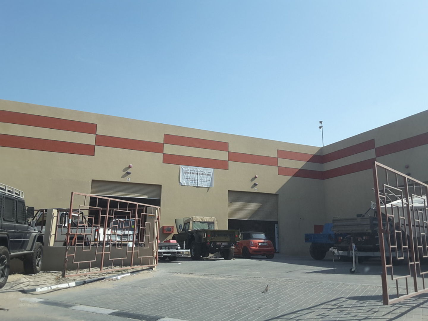 HiDubai-business-super-shine-auto-care-transport-vehicle-services-auto-spare-parts-accessories-dubai-investment-park-2-dubai-2