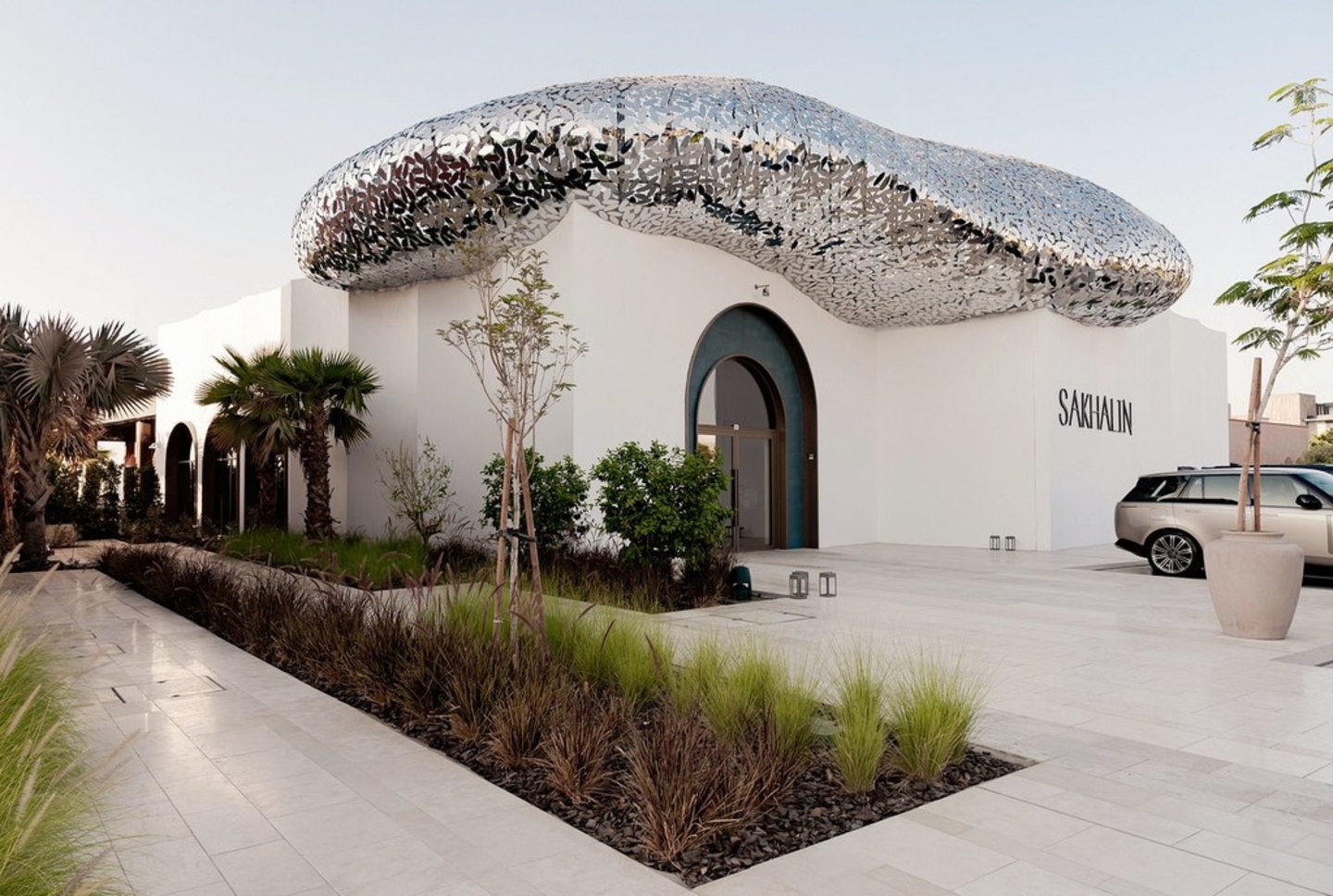 HiDubai-business-sakhalin-dubai-food-beverage-restaurants-bars-jumeirah-1-dubai