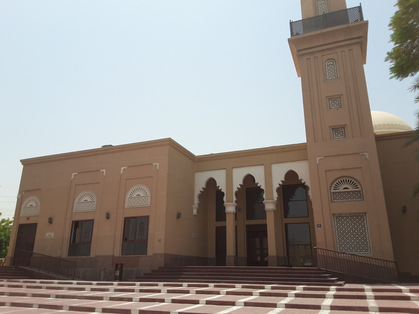 HiDubai-business-khadijah-bint-khowailed-mosque-others-religious-centres-al-quoz-industrial-2-dubai-2