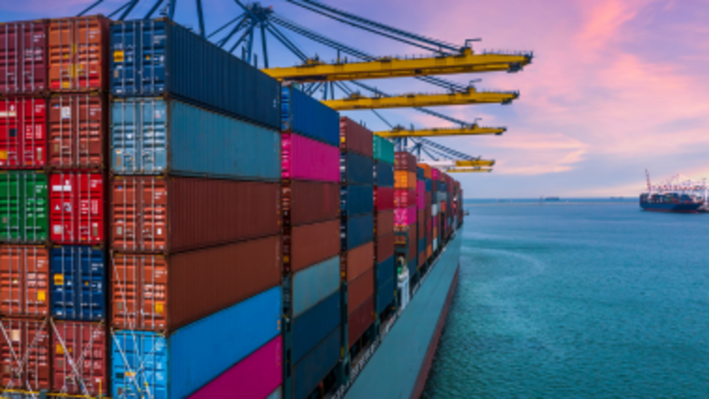 HiDubai-business-great-class-shipping-and-logistics-distribution-shipping-logistics-shipping-al-raffa-dubai