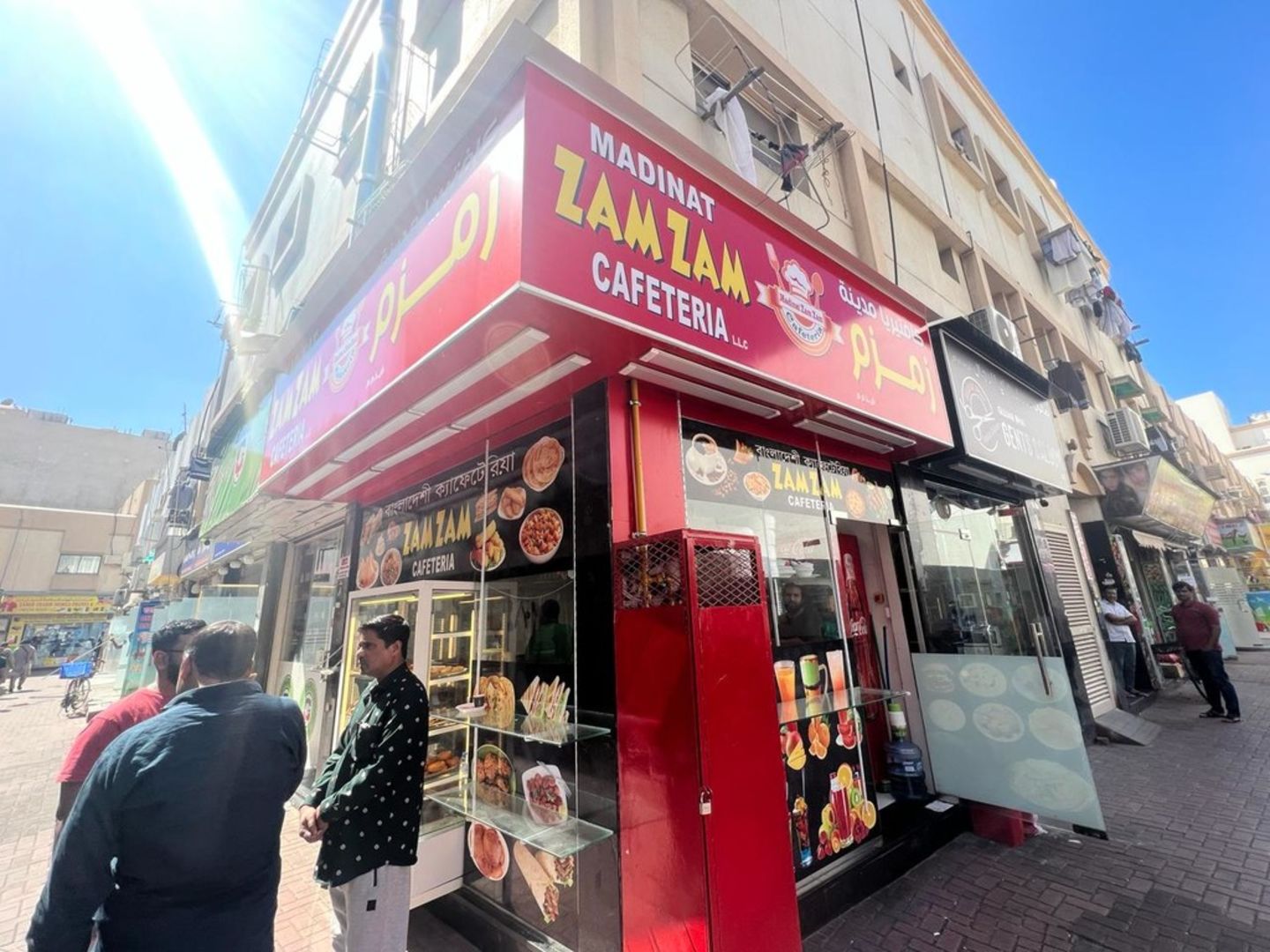 HiDubai-business-madinat-zam-zam-cafeteria-food-beverage-cafeterias-meena-bazar-al-souq-al-kabeer-dubai