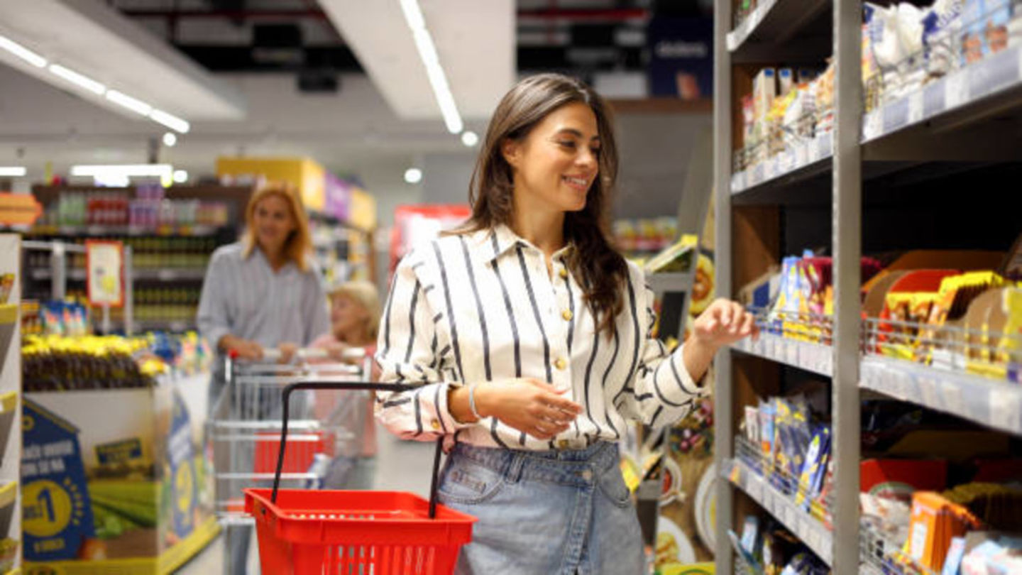 HiDubai-business-pick-and-pay-mini-mart-shopping-supermarkets-hypermarkets-grocery-stores-business-bay-dubai