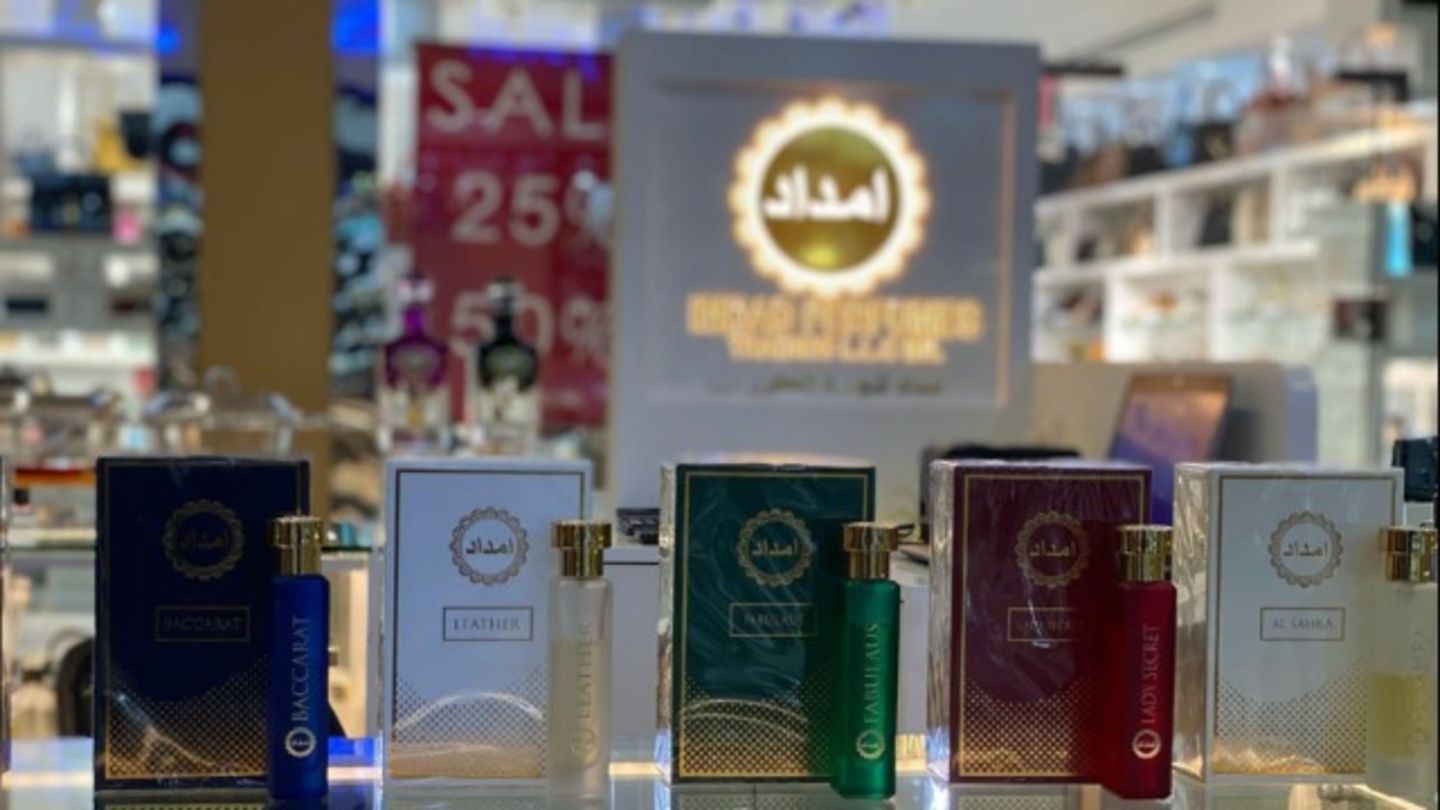 HiDubai-business-imdad-perfumes-shopping-beauty-cosmetics-stores-al-buteen-dubai