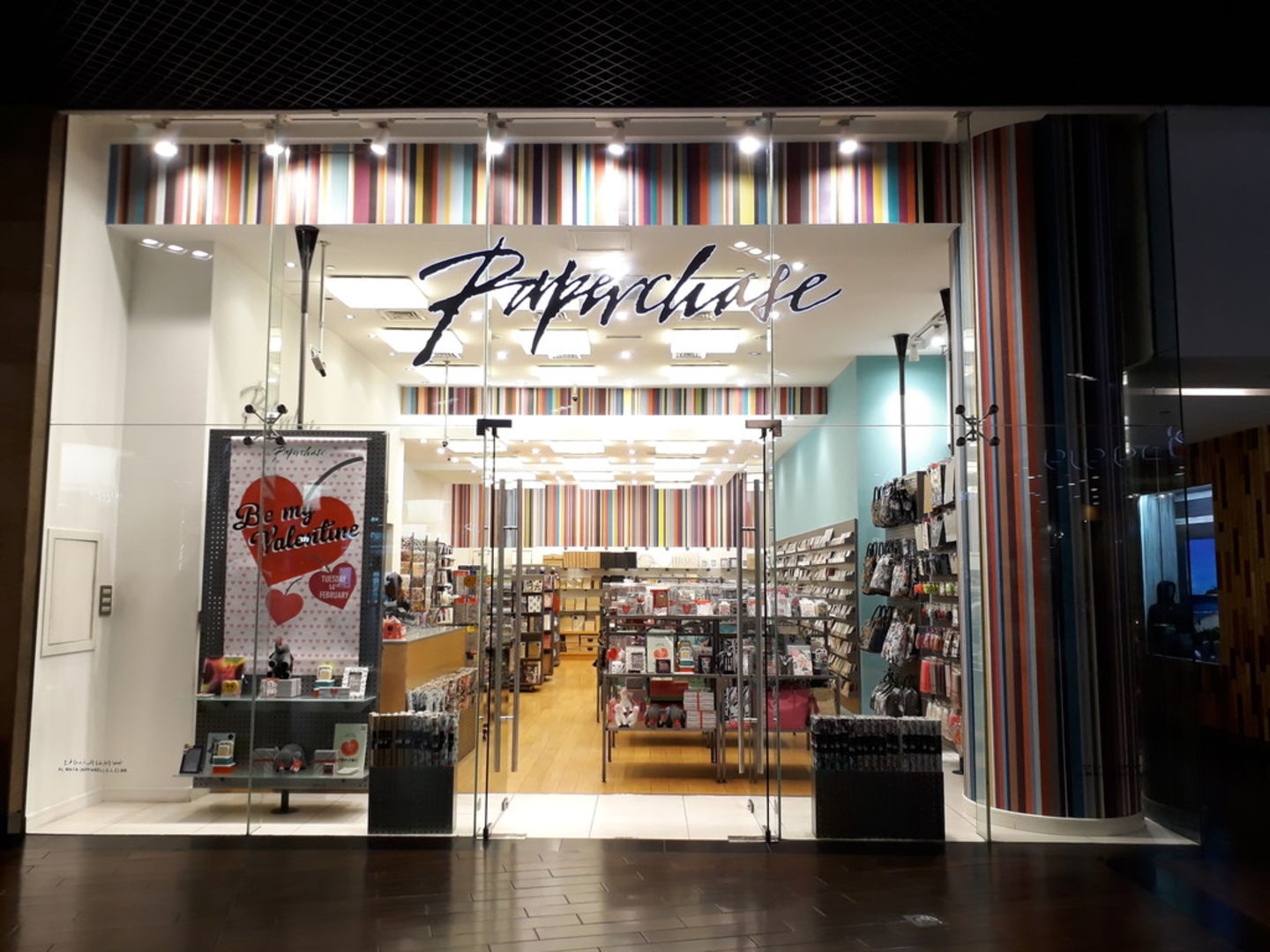 HiDubai-business-paperchase-shopping-office-supplies-stationery-burj-khalifa-dubai-4