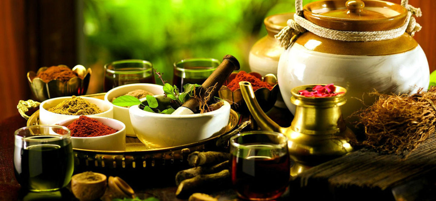 HiDubai-business-chandran-gurukkal-ayurvedic-centre-beauty-wellness-health-homeopathy-alternative-medicine-al-karama-dubai