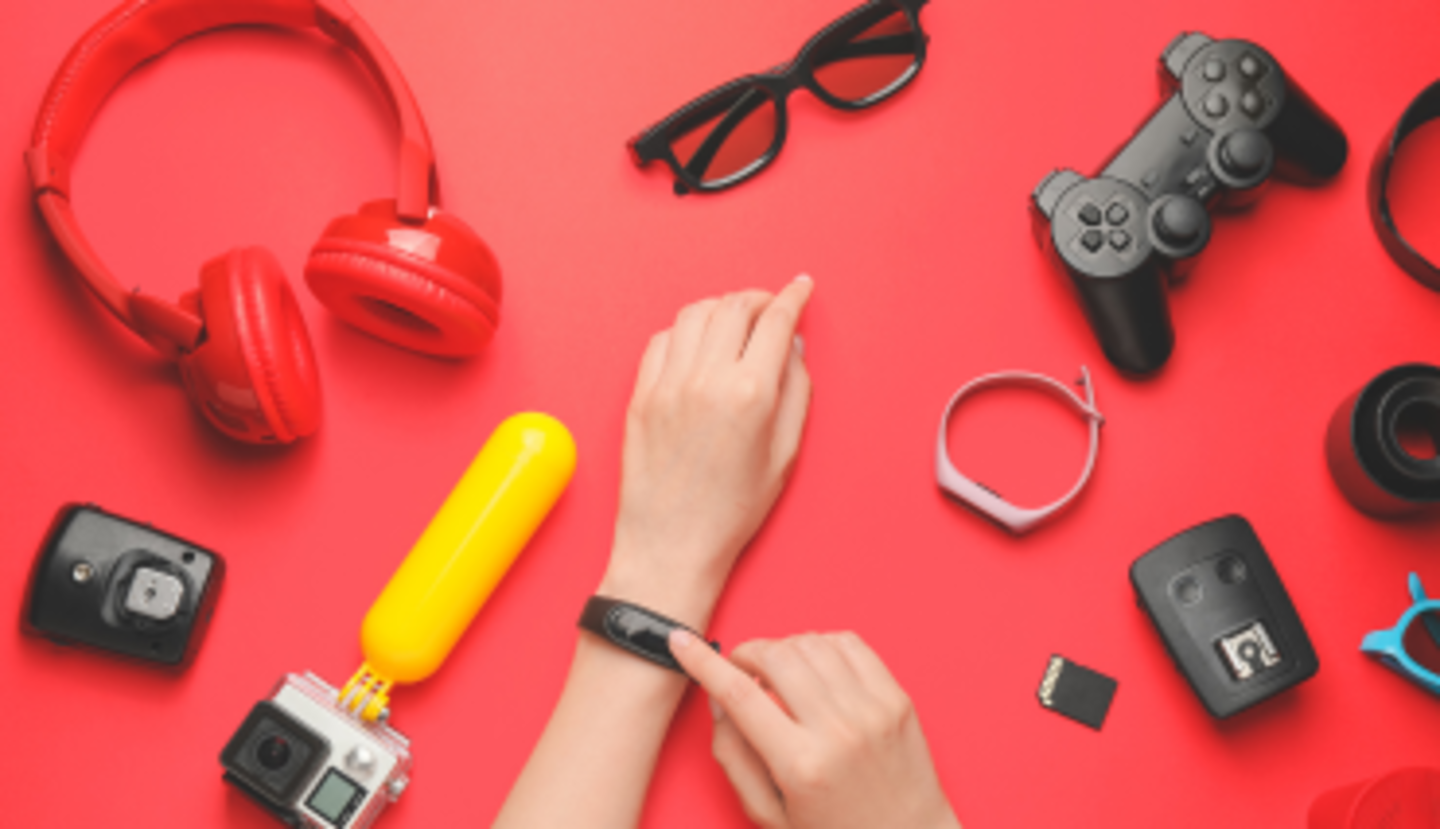 HiDubai-business-gadget-universe-electronics-trading-co-shopping-consumer-electronics-al-rigga-dubai