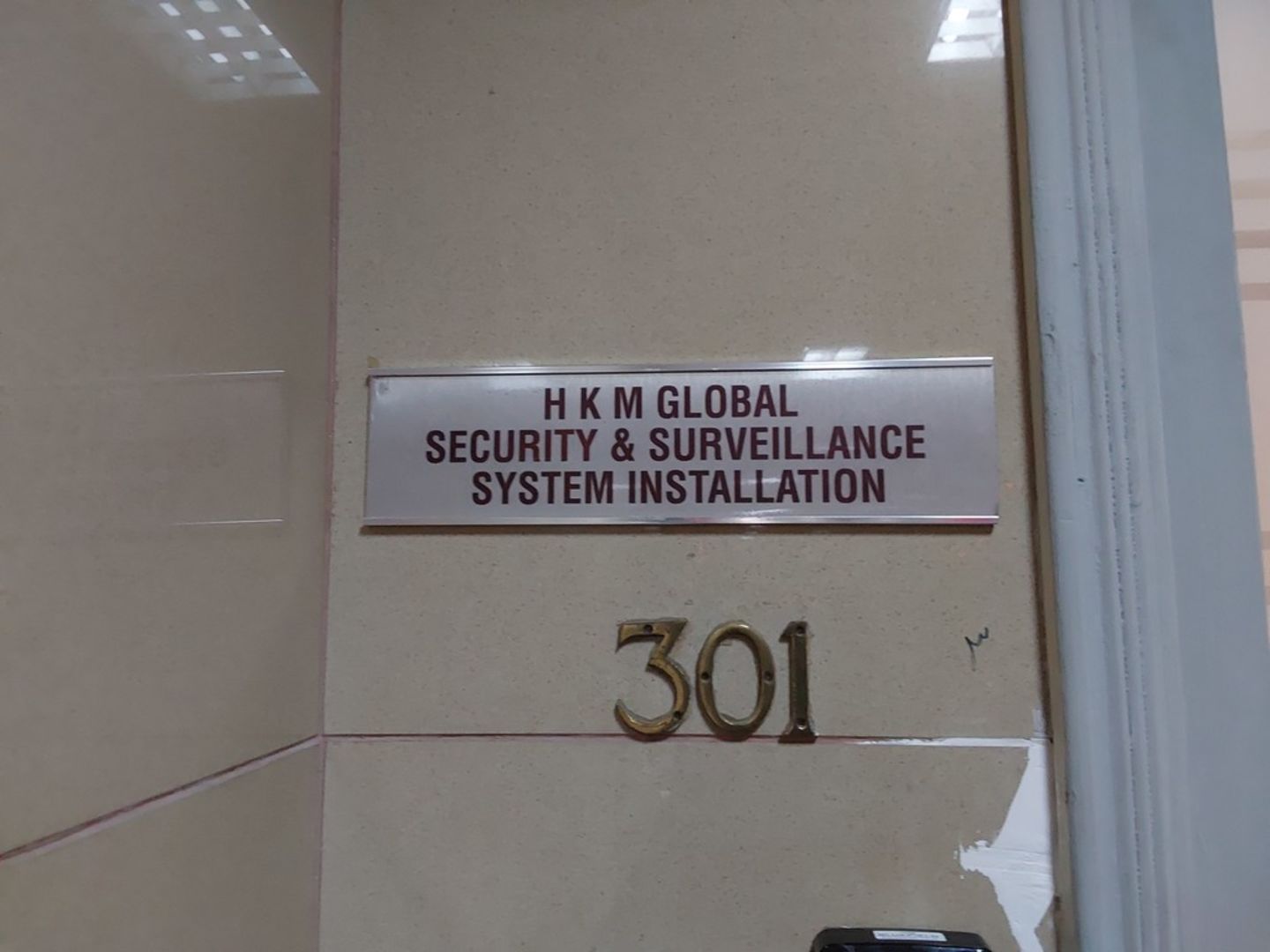 HiDubai-business-h-k-m-global-security-surveillance-system-installation-b2b-services-safety-security-al-raffa-dubai