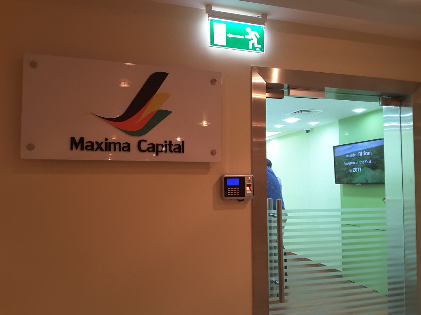 HiDubai-business-maxima-capital-businessmen-services-b2b-services-business-setup-and-pros-oud-metha-dubai