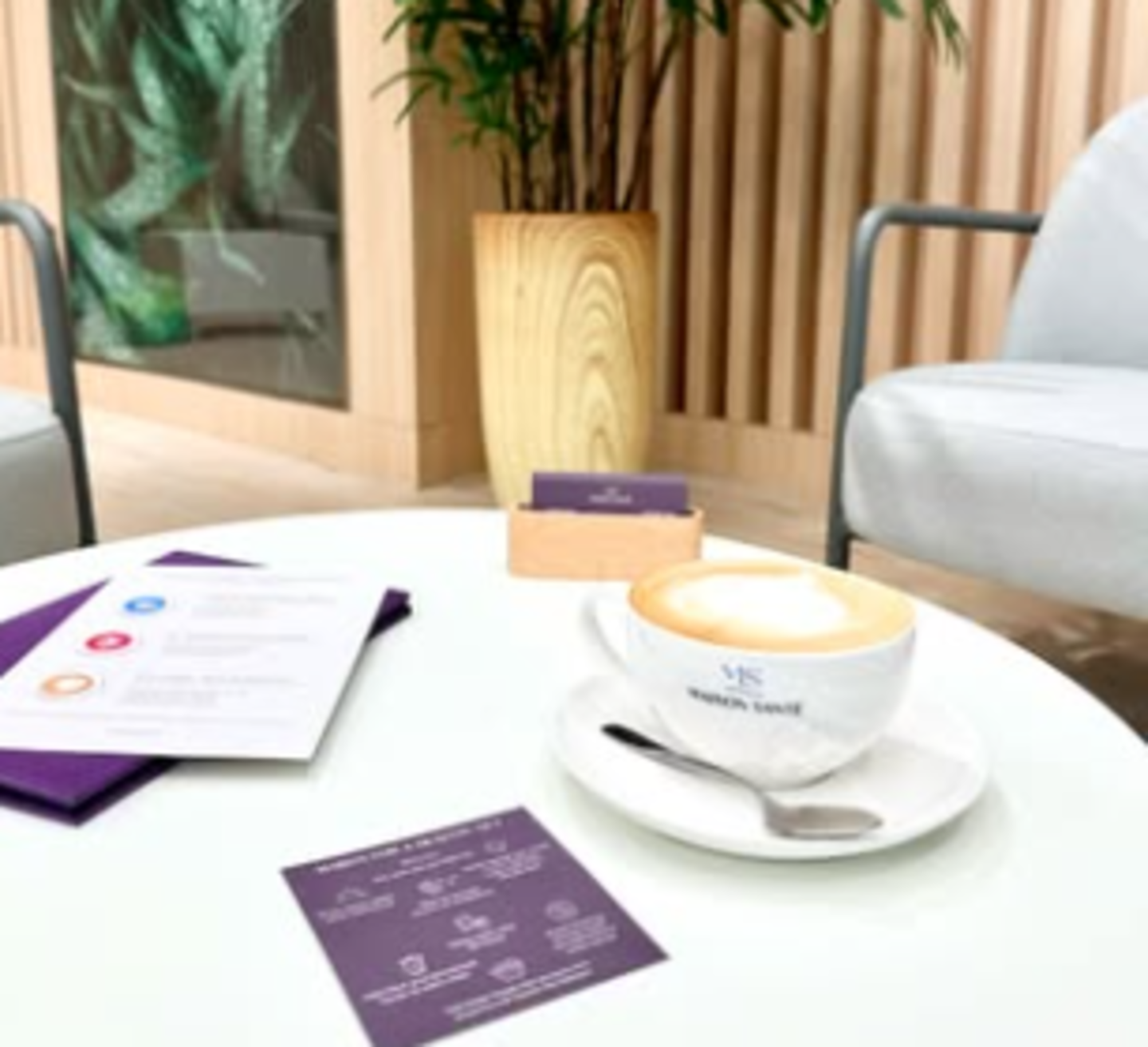 HiDubai-business-maison-sante-pharmacy-beauty-wellness-health-pharmacy-dubai-international-financial-centre-zaabeel-2-dubai