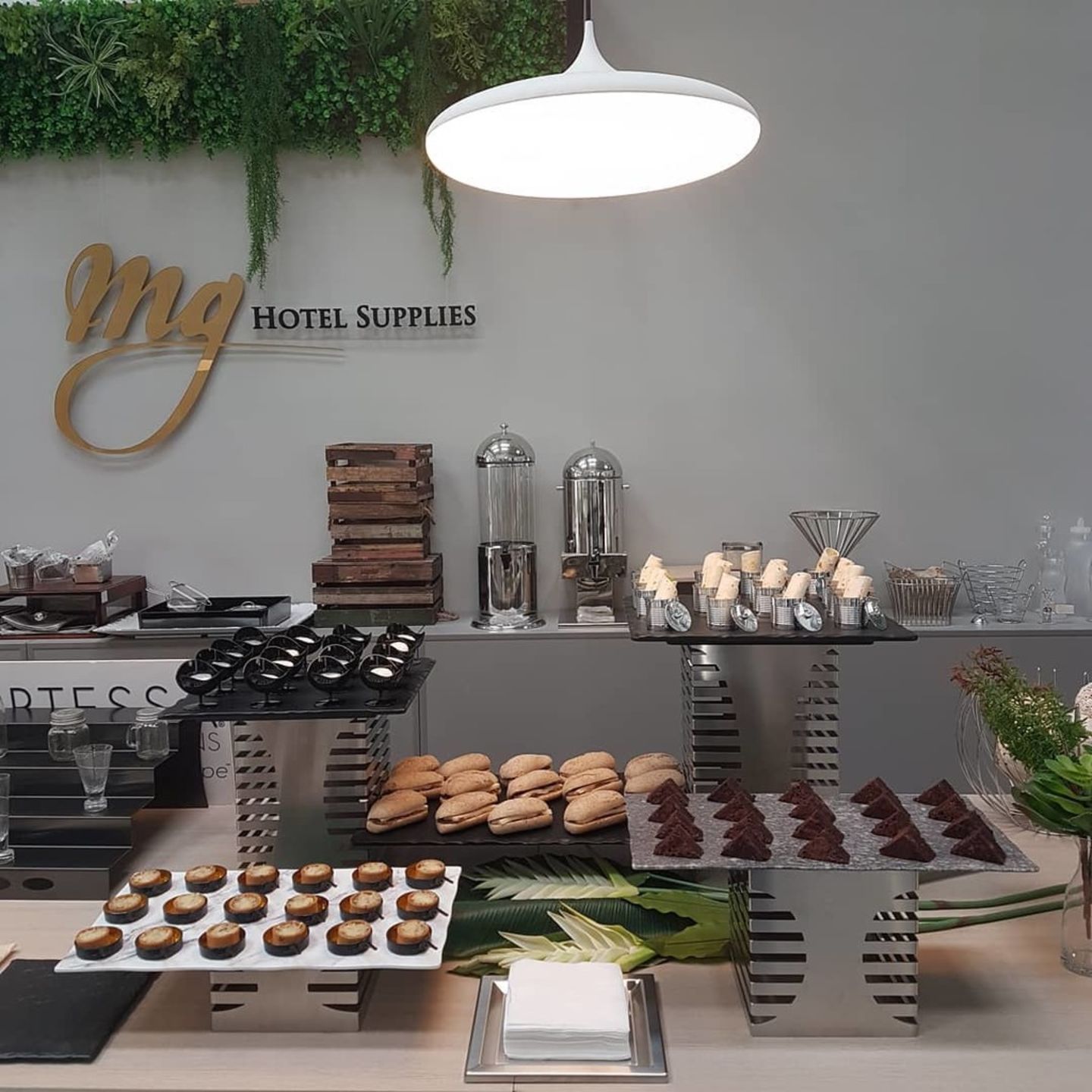 HiDubai-business-m-g-hotel-supplies-b2b-services-distributors-wholesalers-al-quoz-industrial-1-dubai