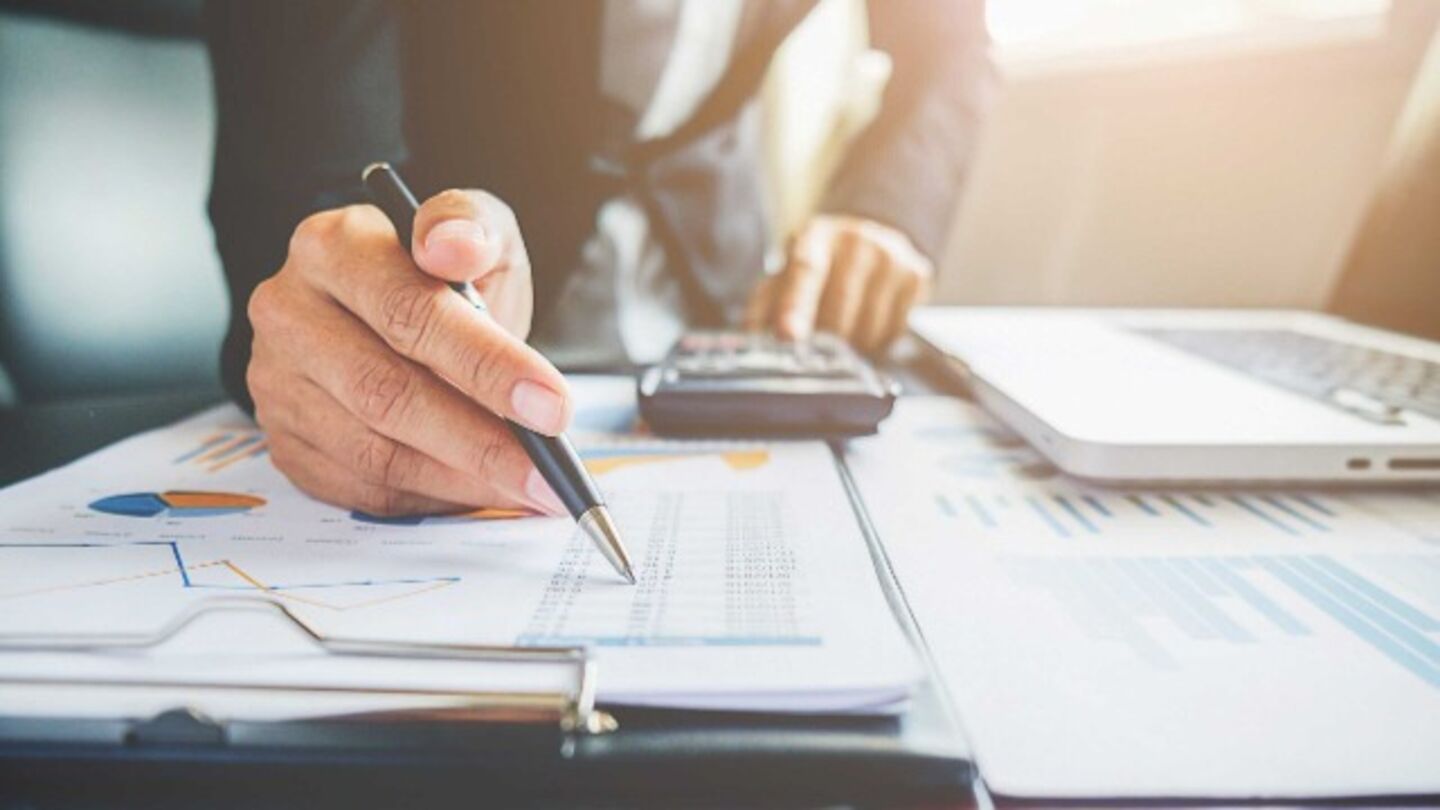 HiDubai-business-velmont-crest-accounting-finance-legal-accounting-services-al-bada-dubai