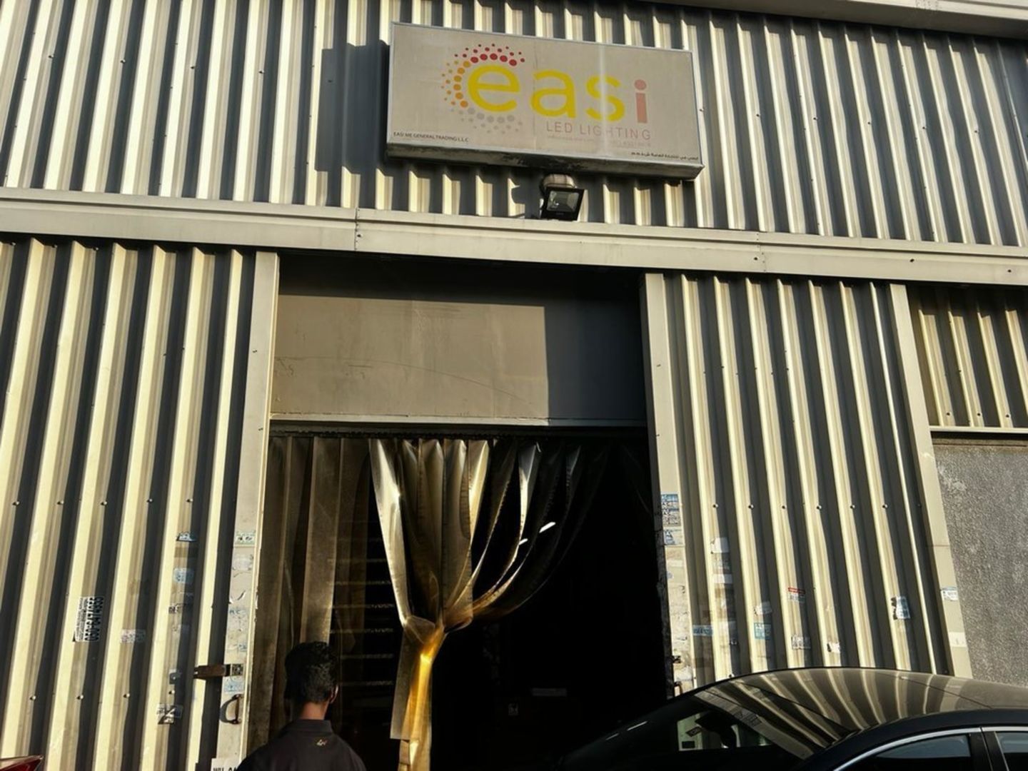 HiDubai-business-easi-me-general-trading-home-lighting-and-bulbs-al-quoz-industrial-4-dubai